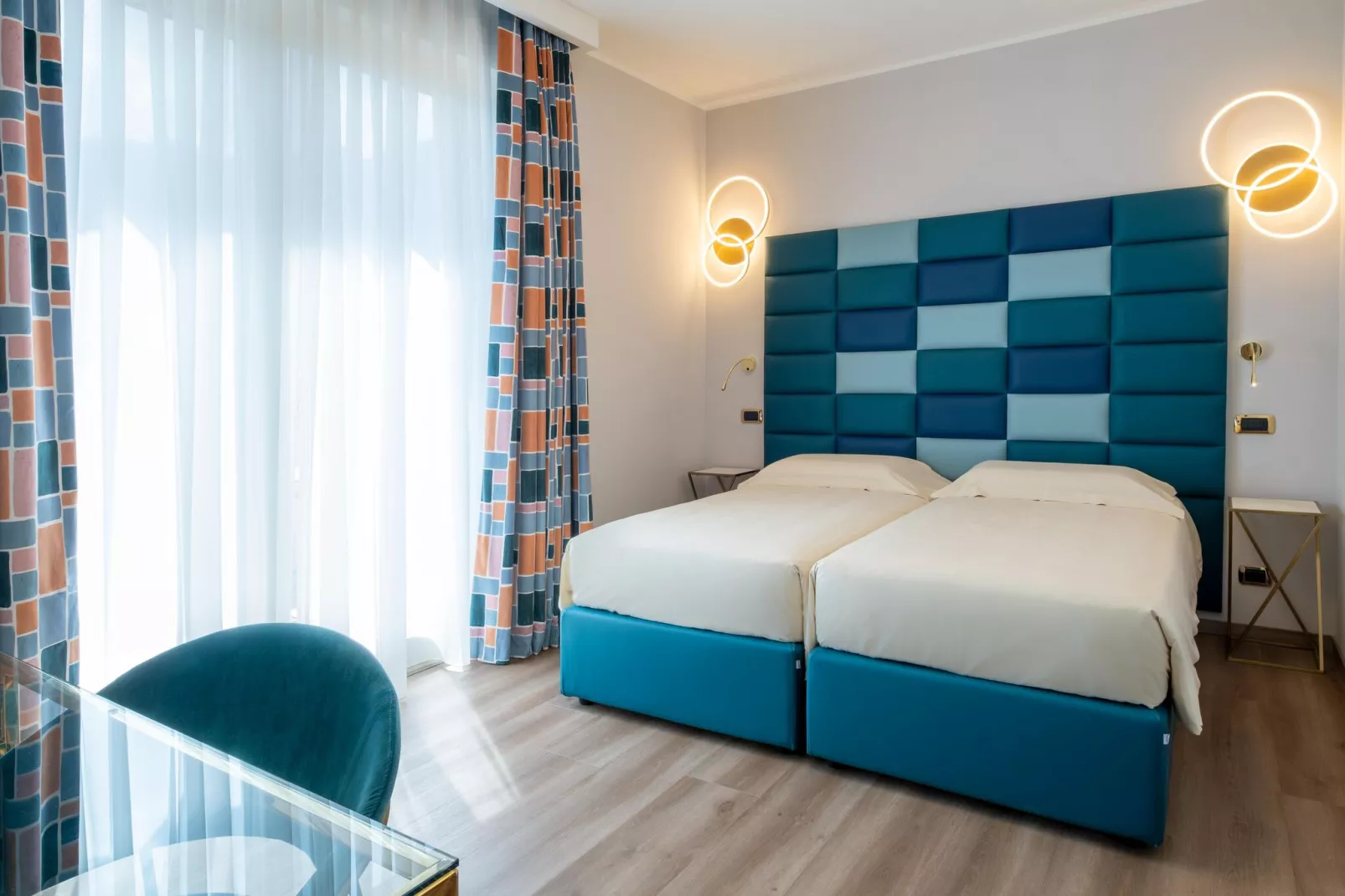 Residence Carl & Do Baveno-Bilo Deluxe Lake View-Slaapkamer