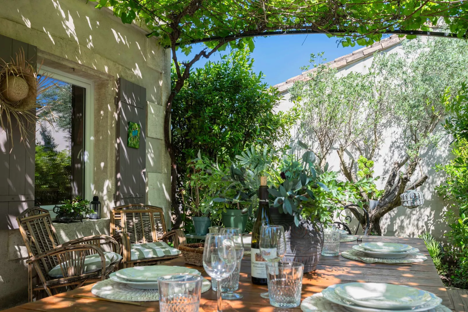 Mas authentique à Paradou Alpilles-Terrasbalkon