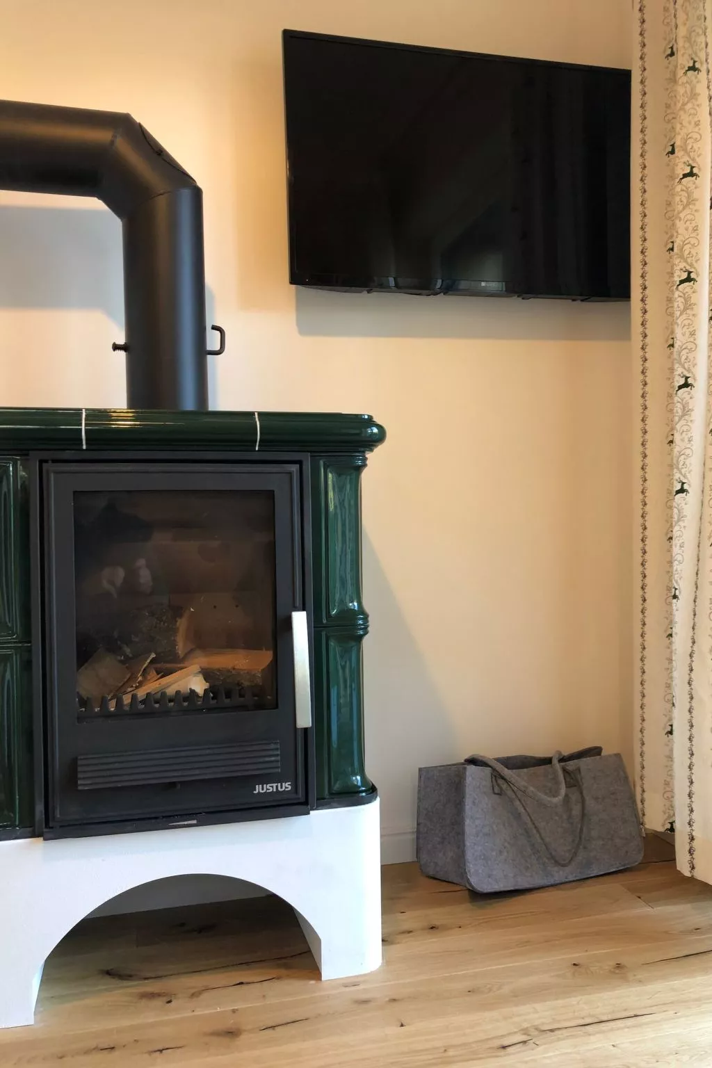 Tolle Wohnung in Bad Aussee mit Garten und Grill und Bergblick - Image-tags.info