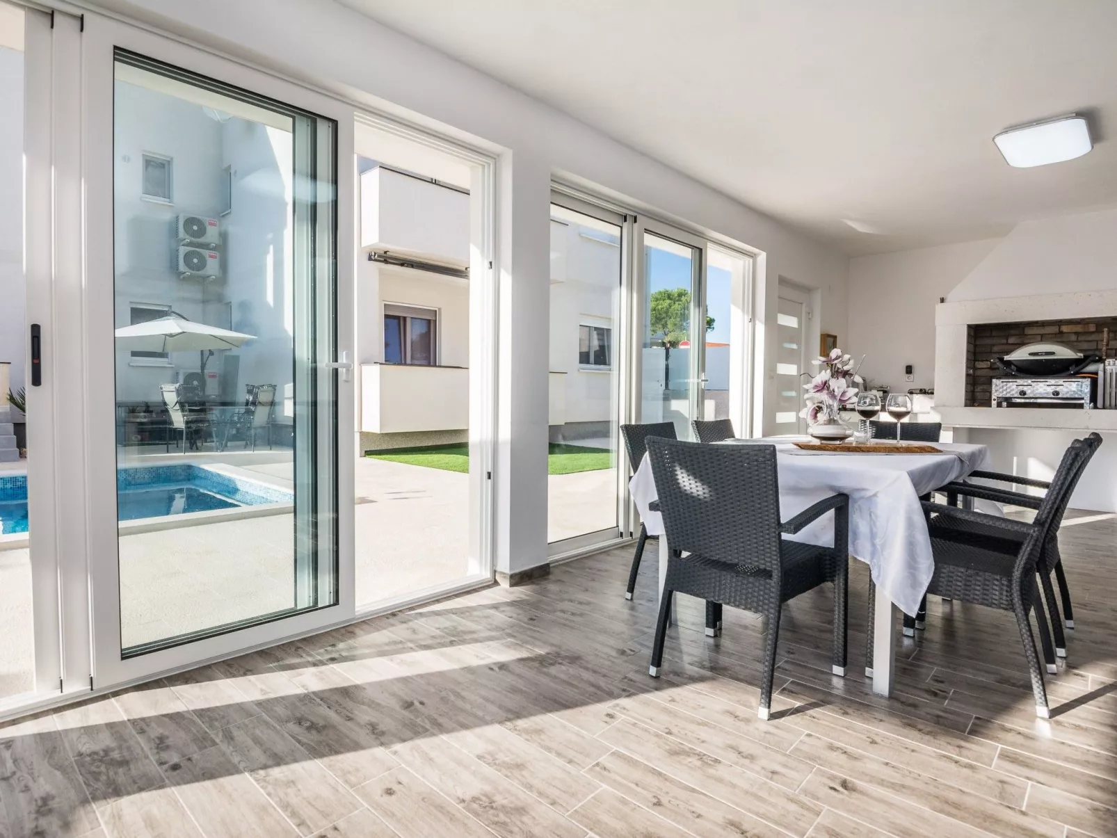 Apartment Olujic 2 - Image-tags.info