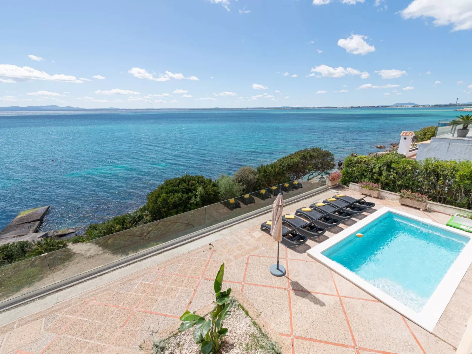 Verträumte Villa mit privatem Pool und Liegewiese - Image-tags.info