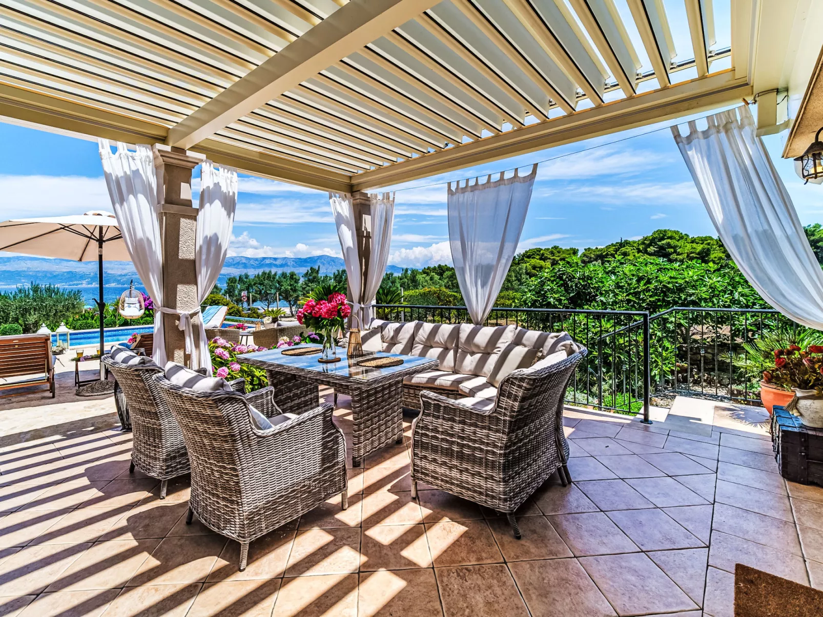 Villa Mutnik - Binnen