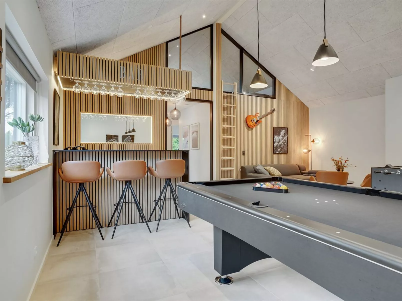 "Menja" - 1.4km from the sea - Binnen