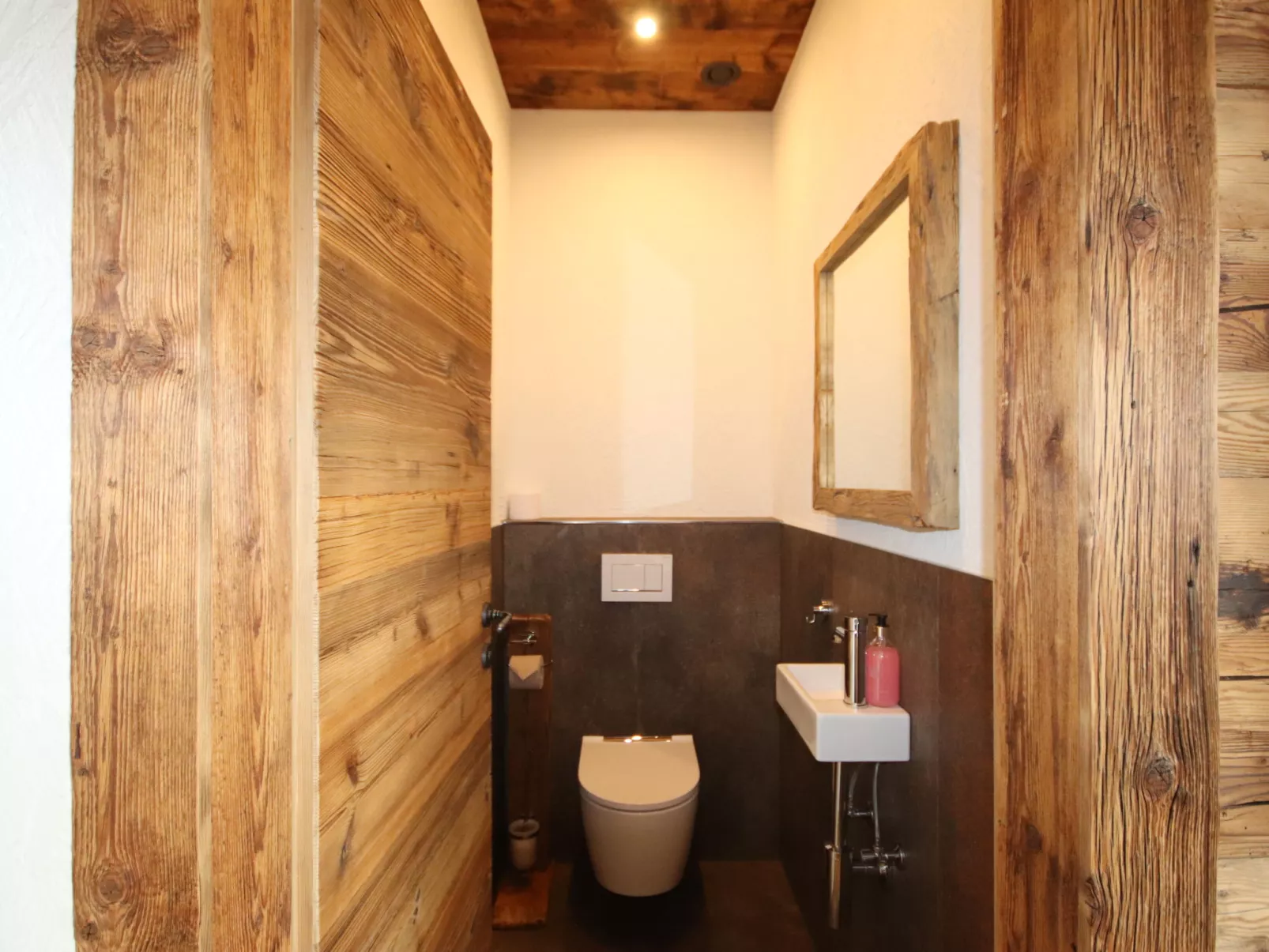 Chalet Ebenholz - Binnen