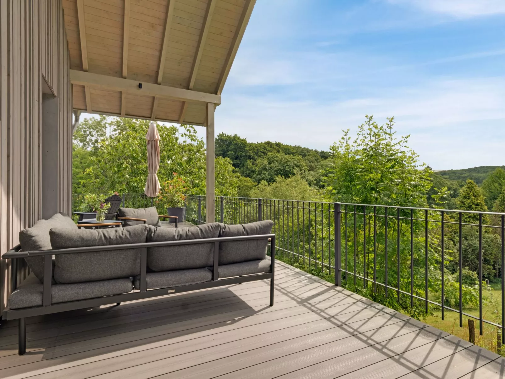 The Forest Retreat - Image-tags.info