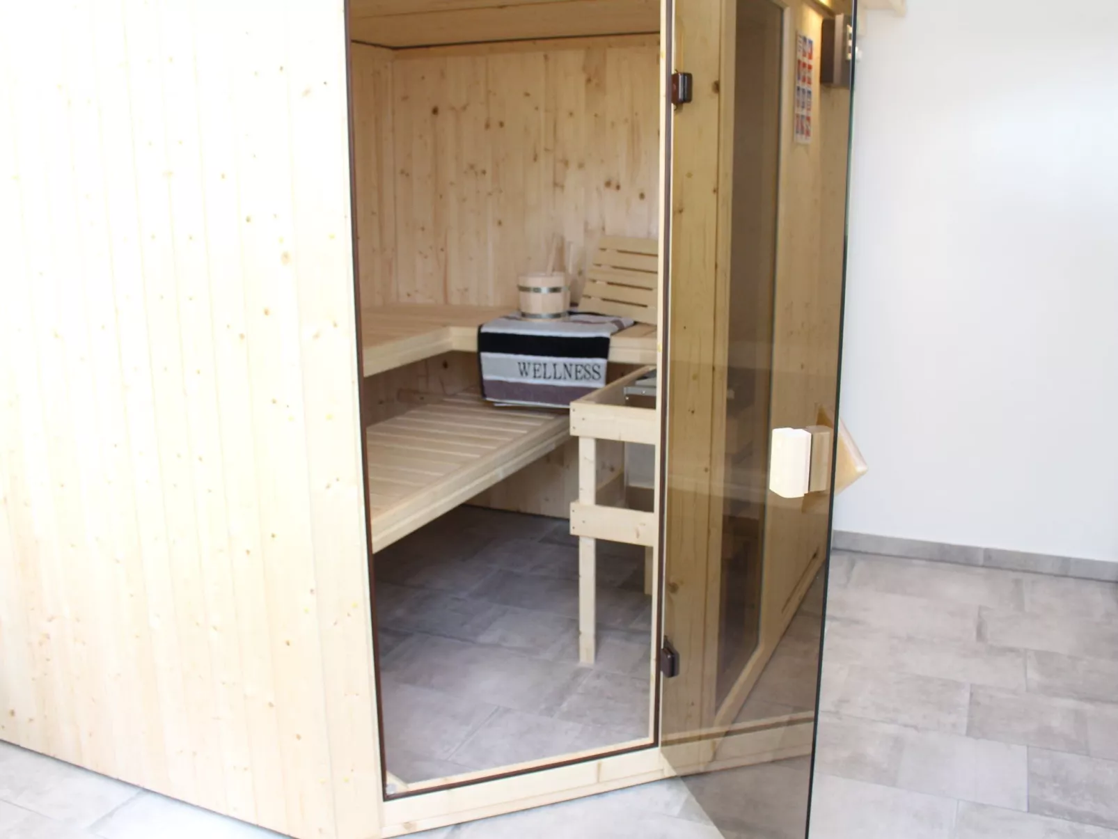 Nettes Ferienhaus in Hemfurth-Edersee mit Großer Terrasse - Image-tags.info