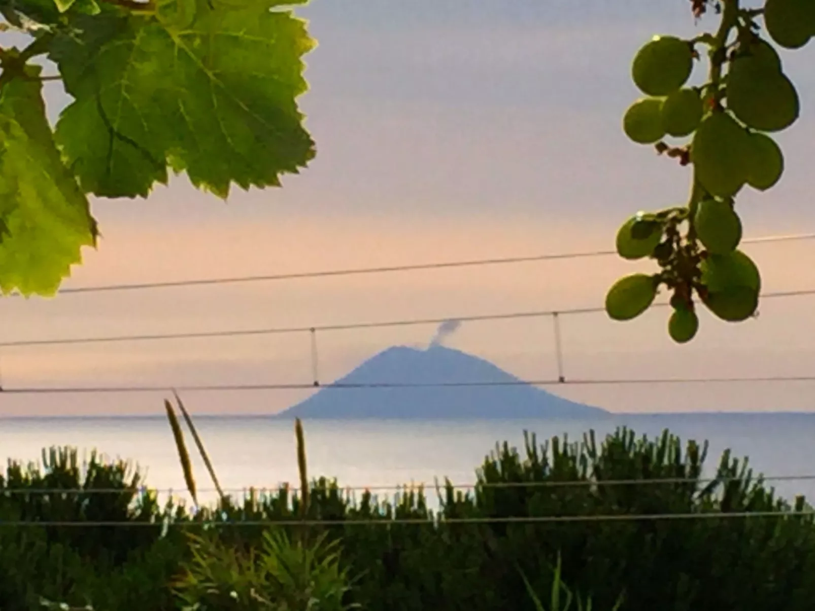 Ferienvilla bei Tropea mit Blick auf das Meer und die liparischen Inseln - Image-tags.info