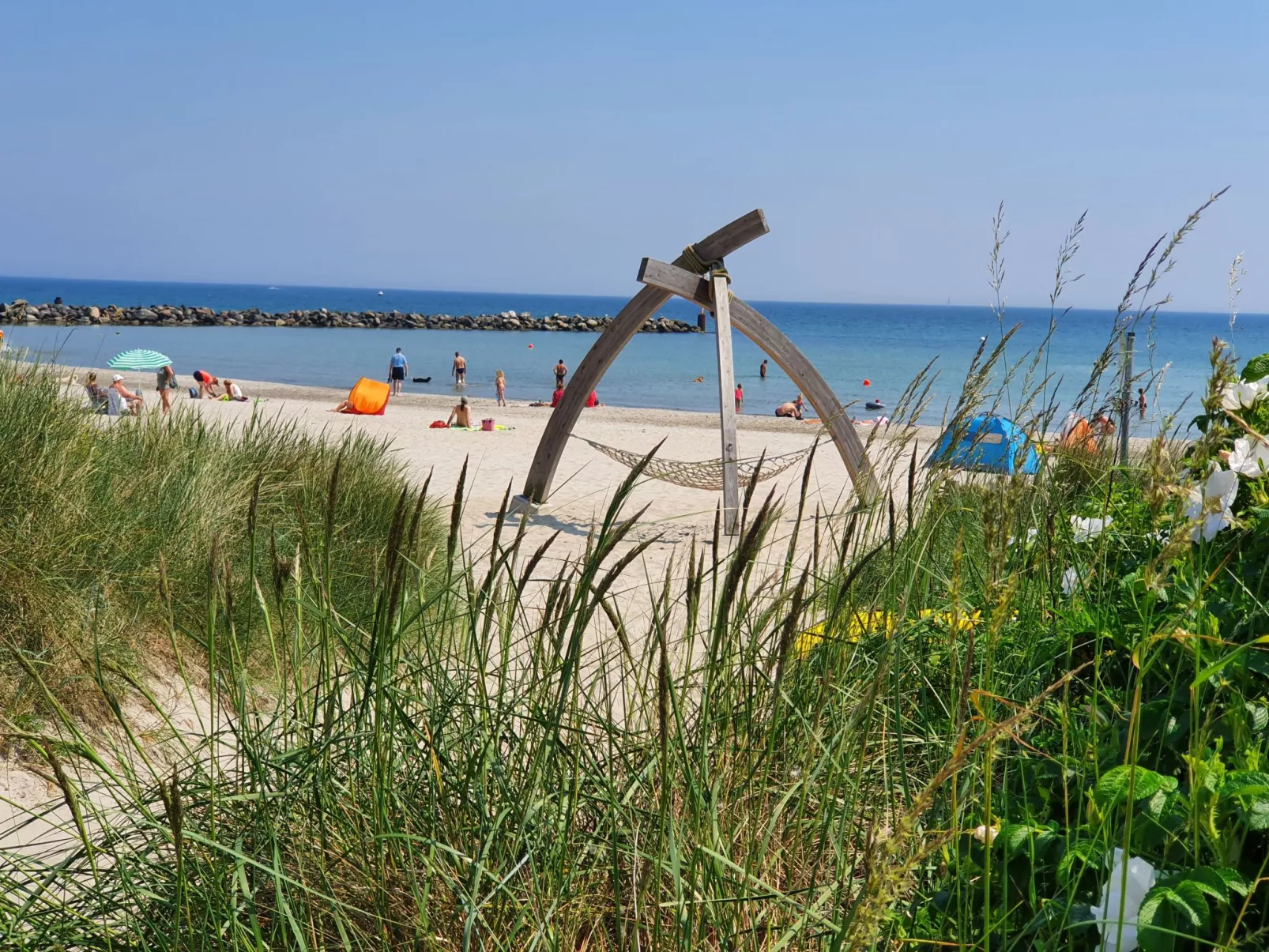 Komfortable Ferienwohnung in Ostseebad Damp mit Großer Terrasse - Image-tags.info
