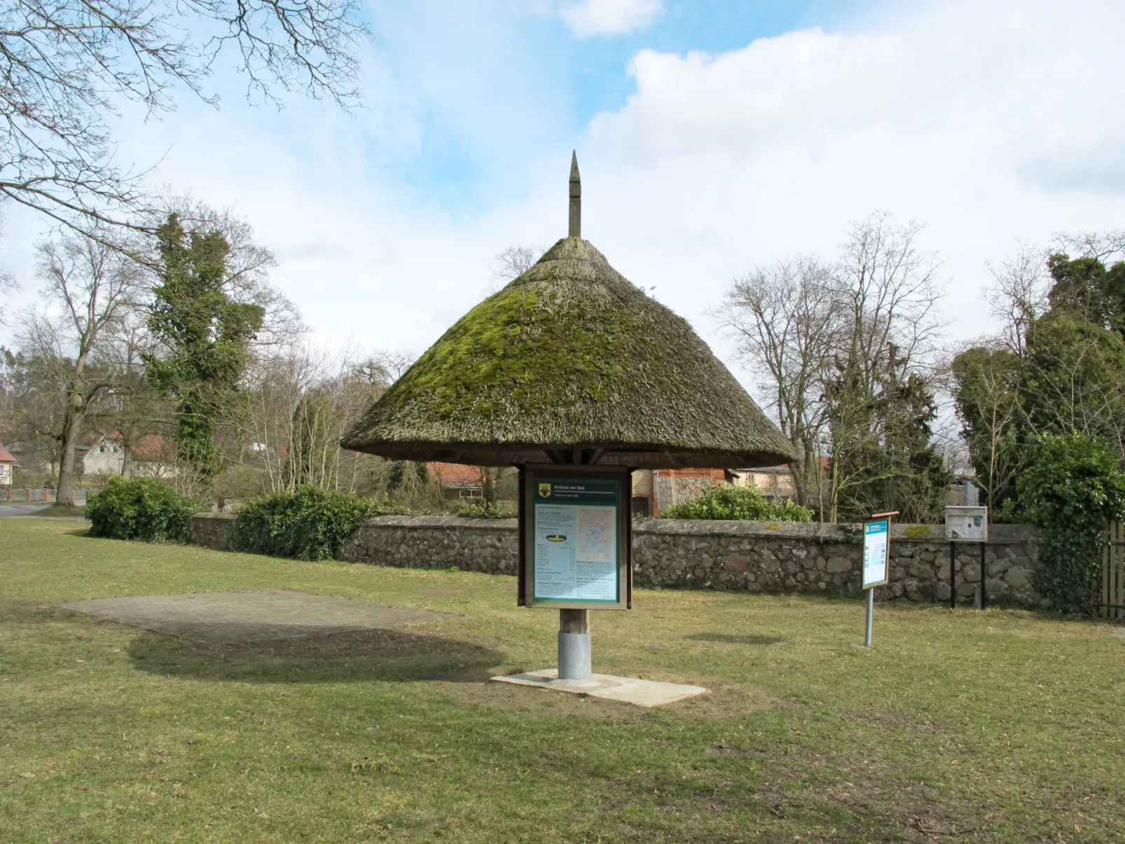 Modernes Ferienhaus mit Sauna, Seeblick, Dachterrasse und Garten - Omgeving