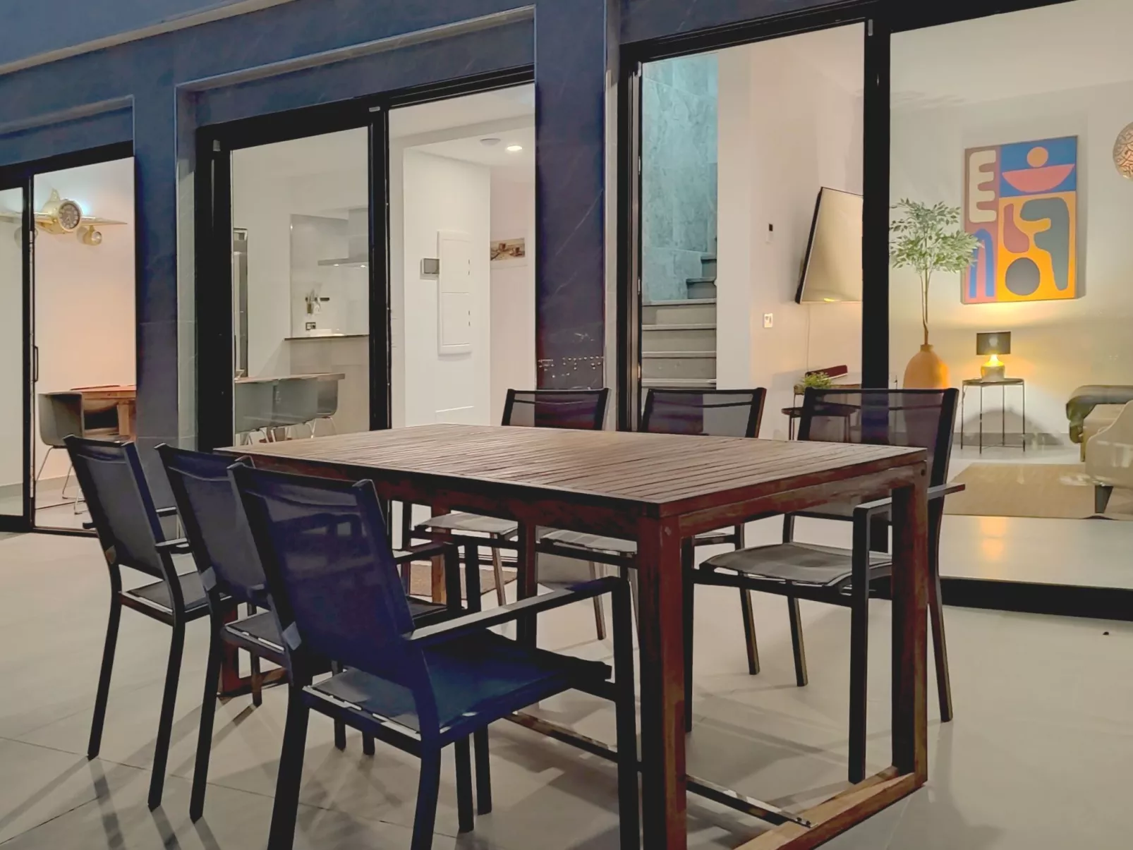 Atemberaubende Villa mit passender Aussicht - Image-tags.info