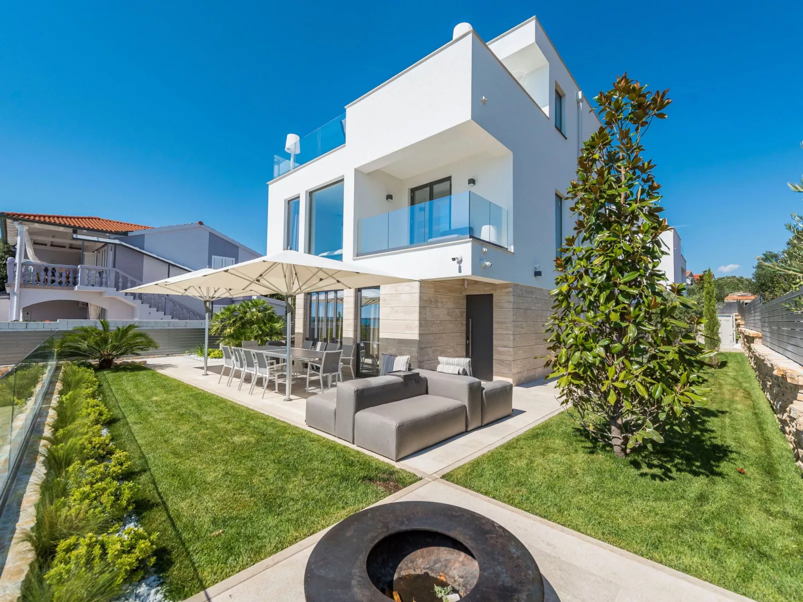 Four Seasons Vrsi - Image-tags.info