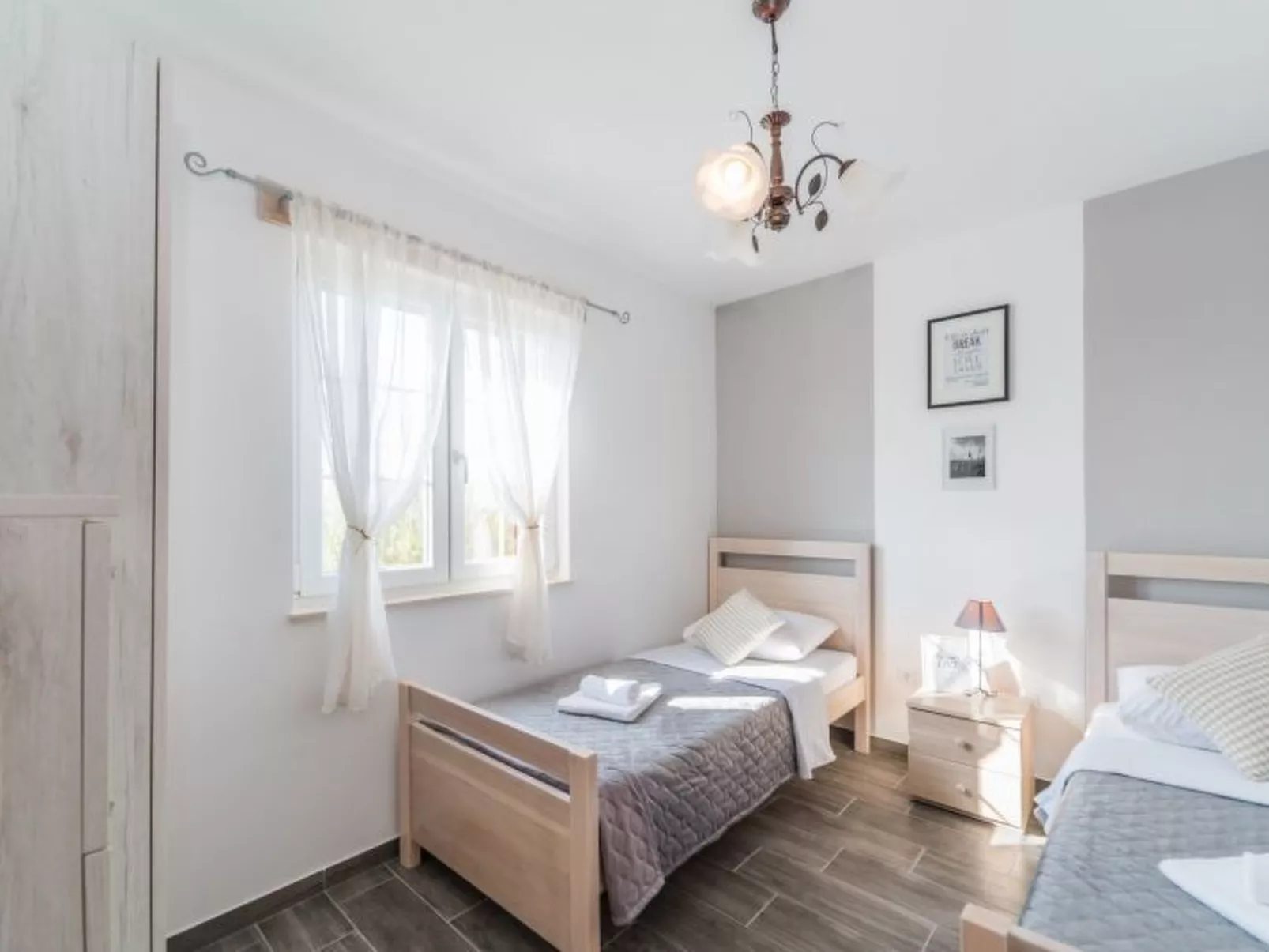 Villa mit beheiztem Pool, schöne Aussicht, Strandnähe - Image-tags.info