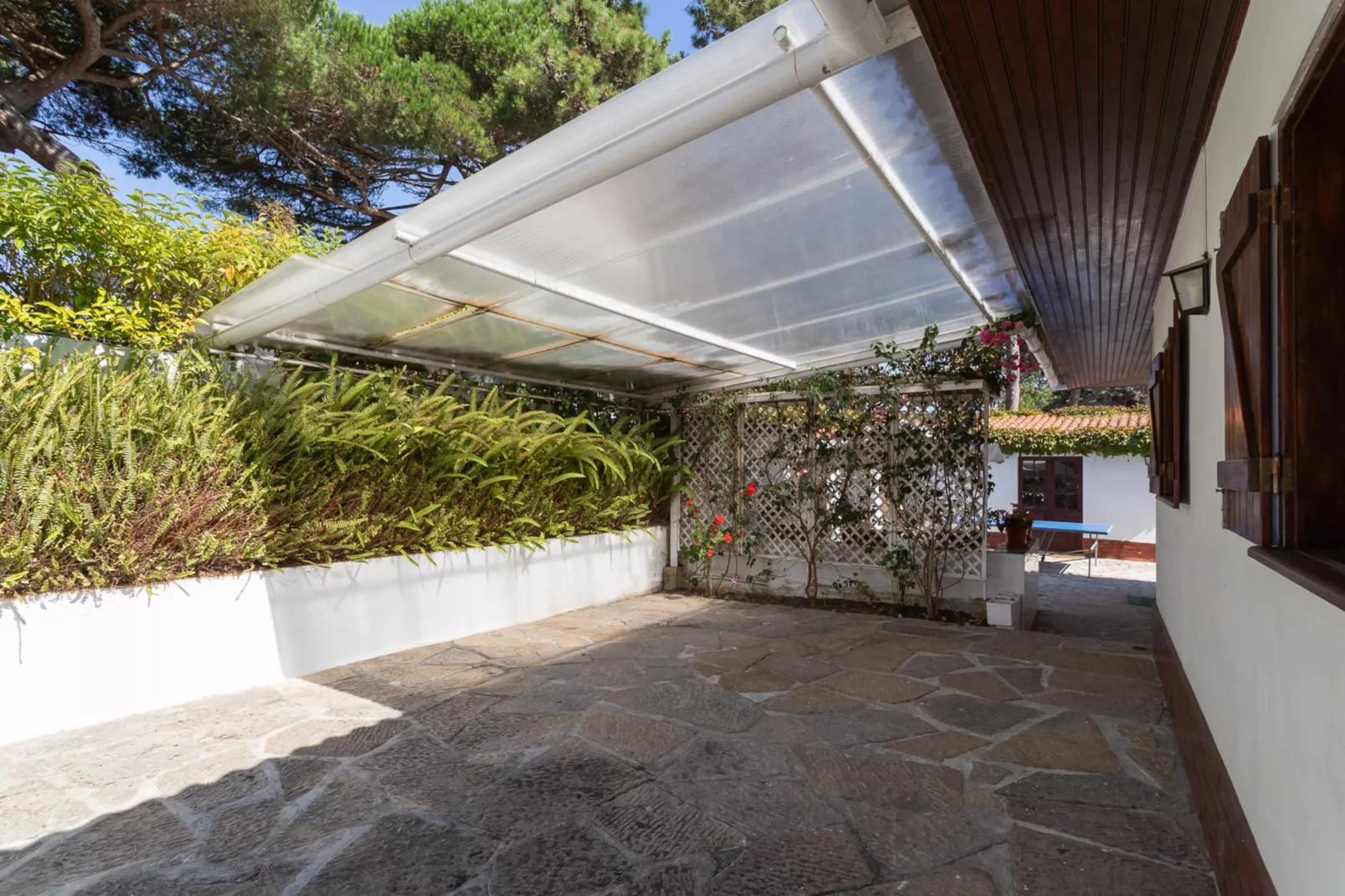 Charming  House and Terrace By Gt House-Image-tags.garage