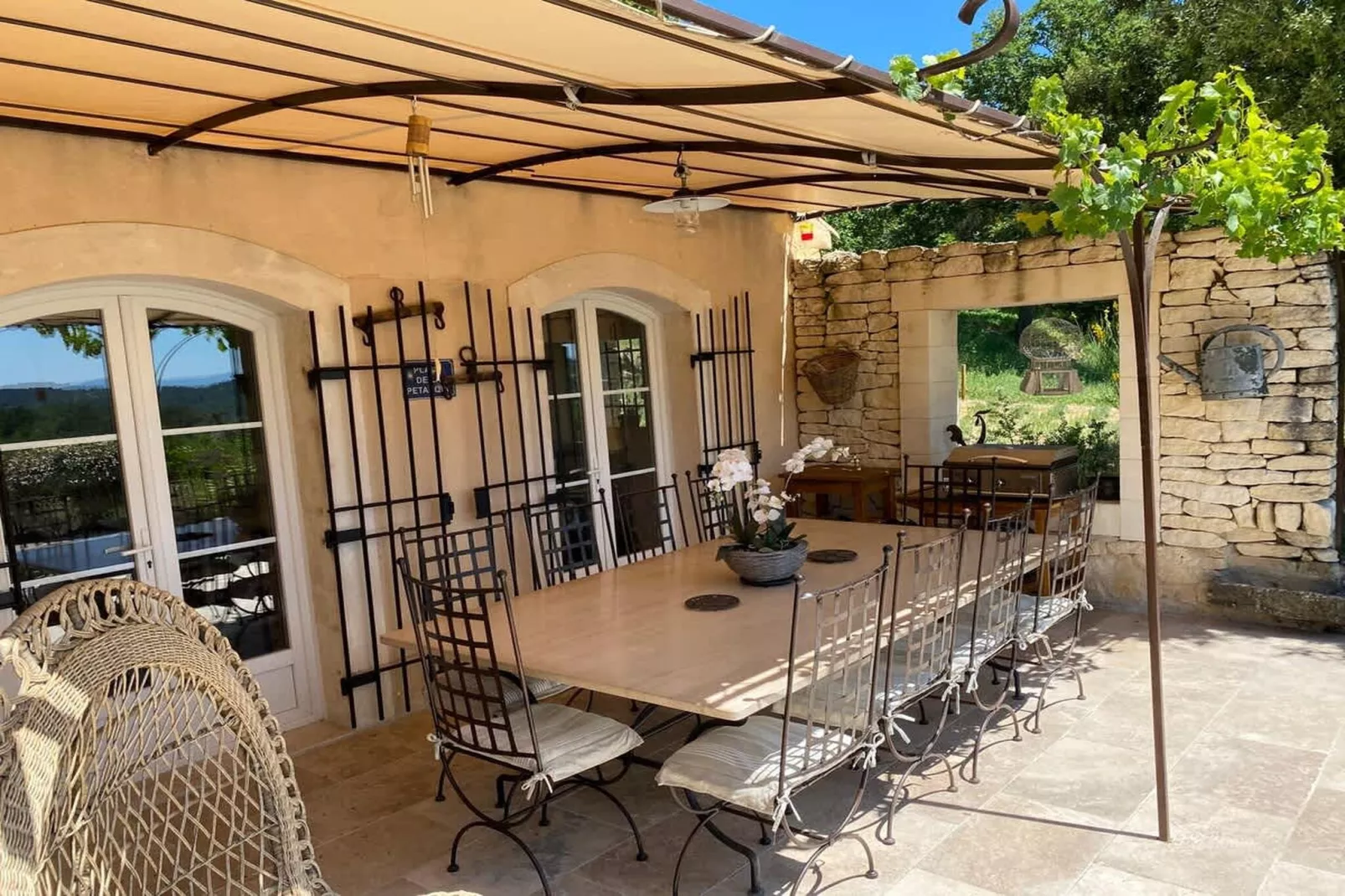 Villa provencale à Murs coeur du Luberon-Terrasbalkon