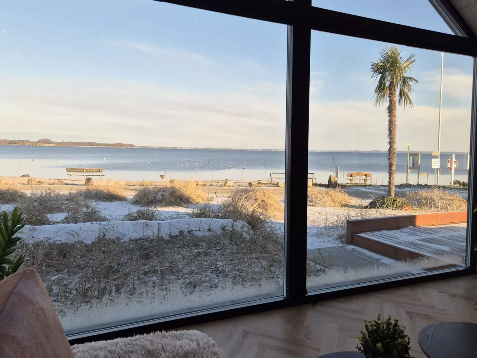 "Catalina" - 30m from the sea - Binnen