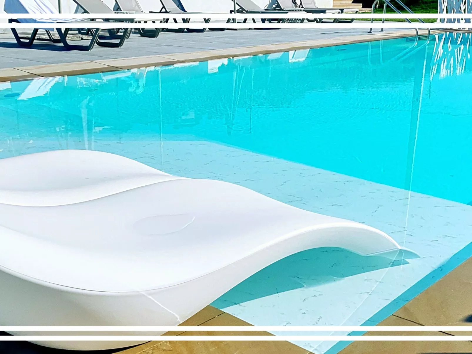 Lila Wohnung mit Schwimmbad und Meerblick - Image-tags.info