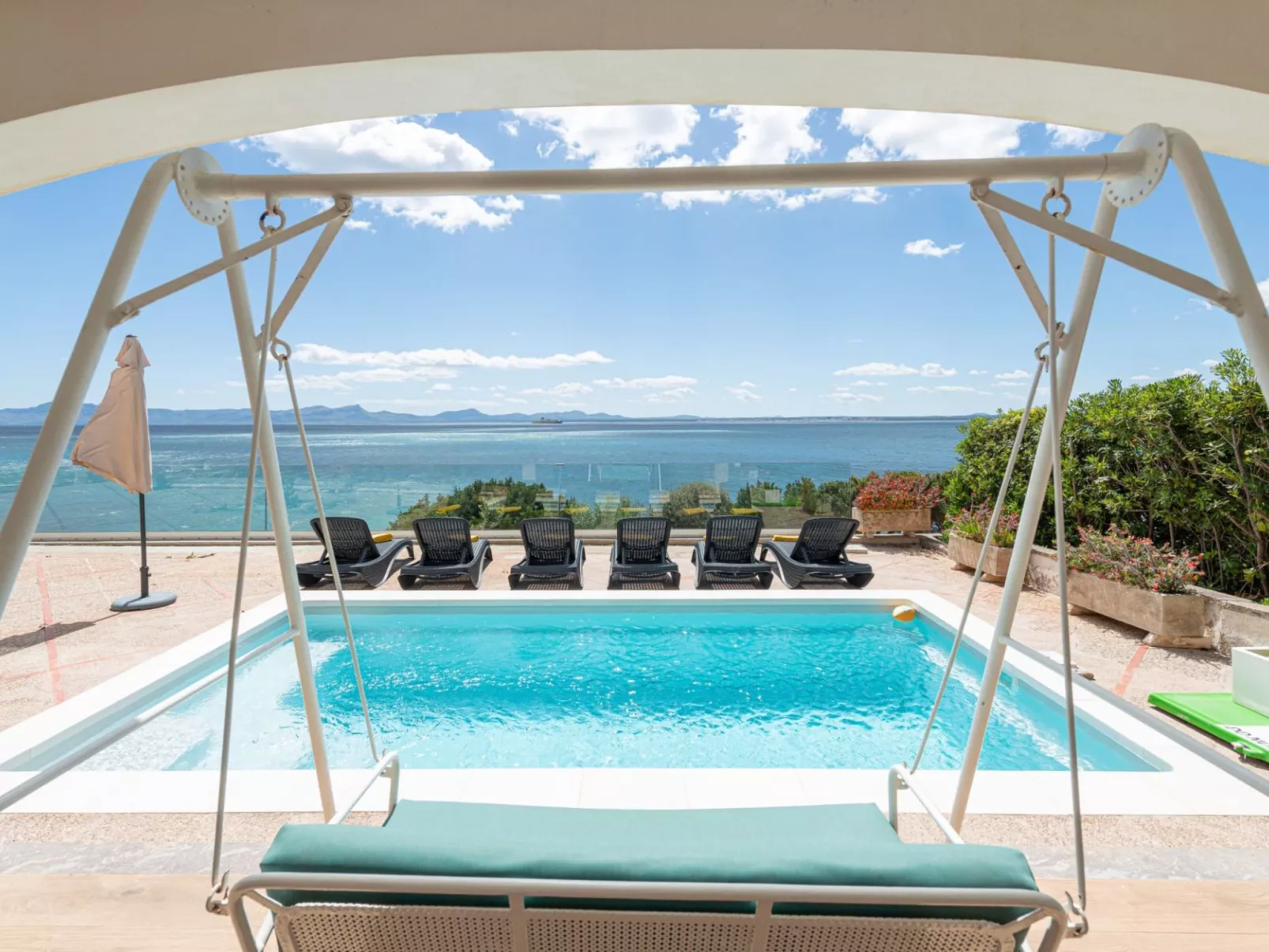 Verträumte Villa mit privatem Pool und Liegewiese - Image-tags.info