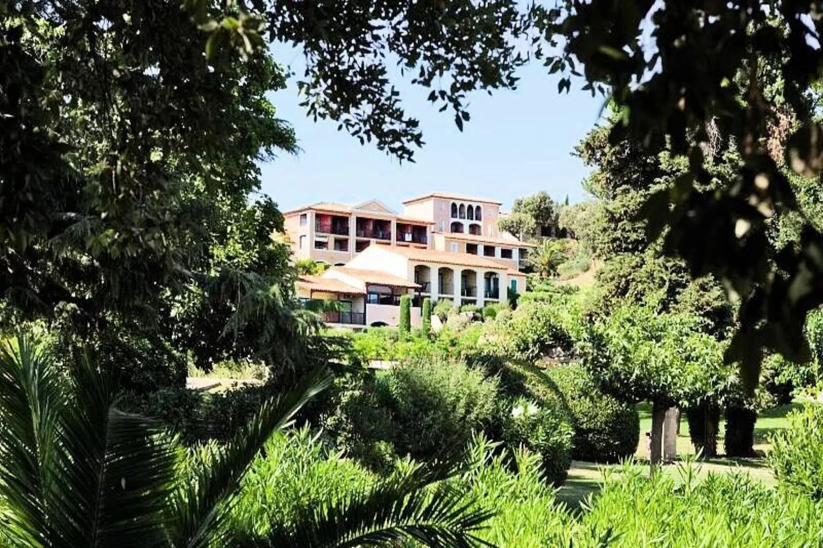 Résidence Les Parcs de Grimaud - maeva Home - Uitzicht zomer