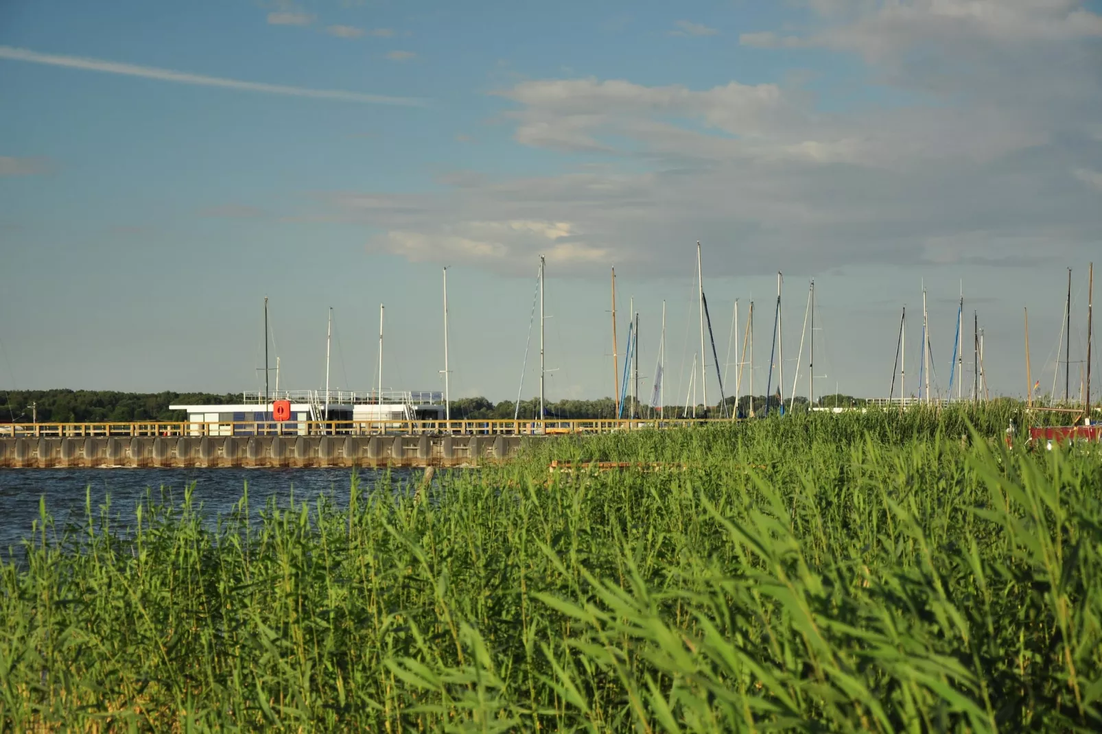 Floating House Charlotte - Gebieden zomer 1km