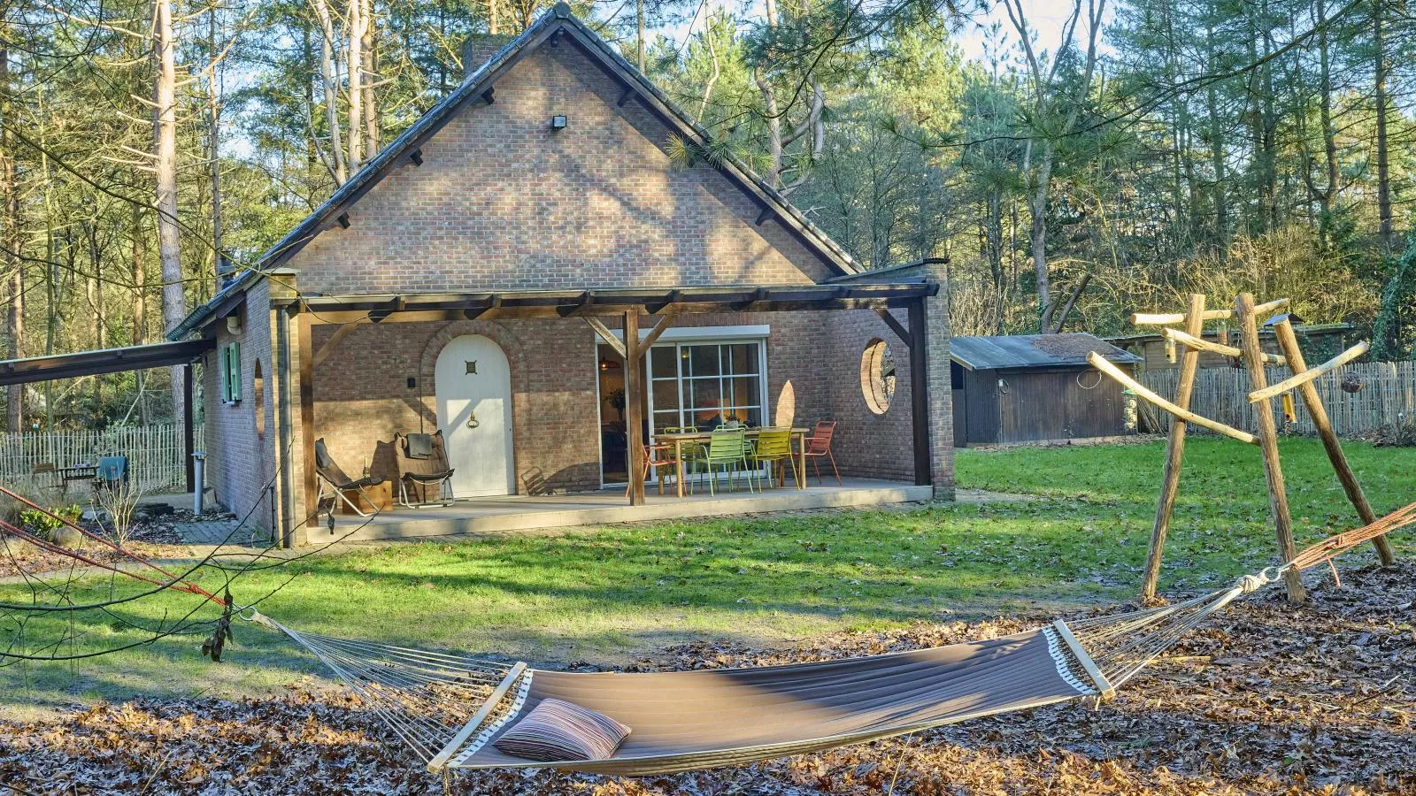 Lierelodge - Buitenkant zomer