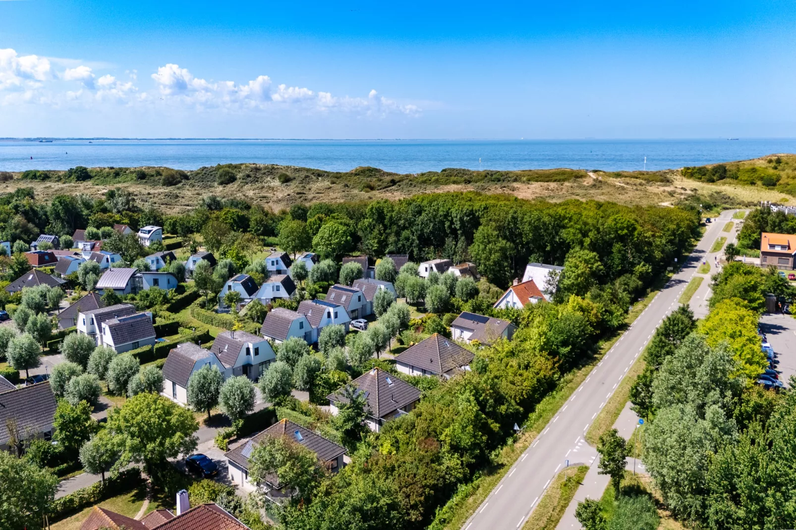 Vakantiewoning - Westduin 6 I Vlissingen 'Zilt en zand' - Gebieden zomer 5km
