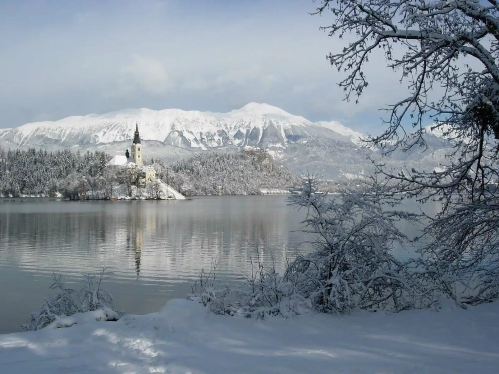 Studio-Appartement mit Balkon - Image-tags.info