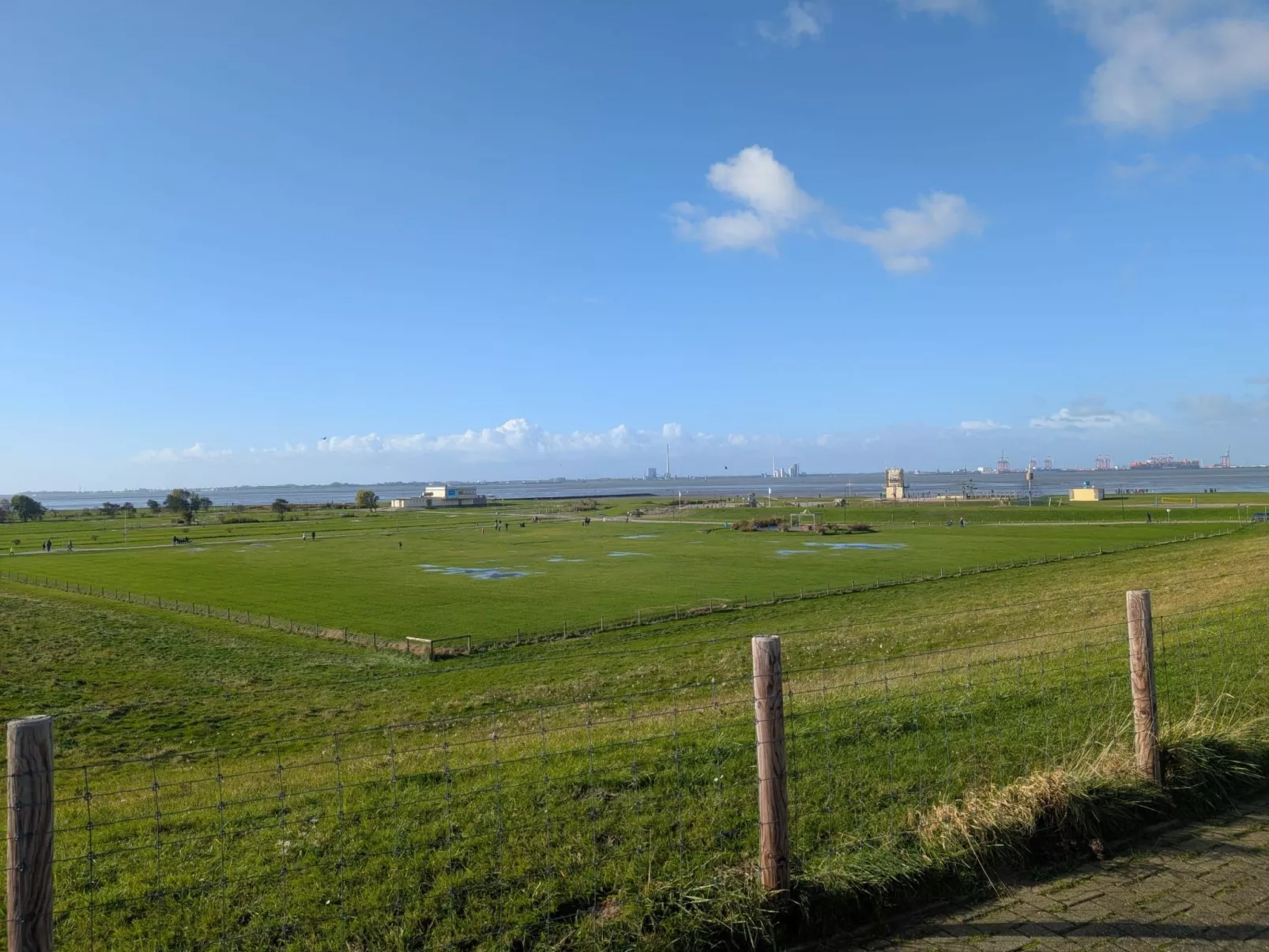 LouJa - Image-tags.info