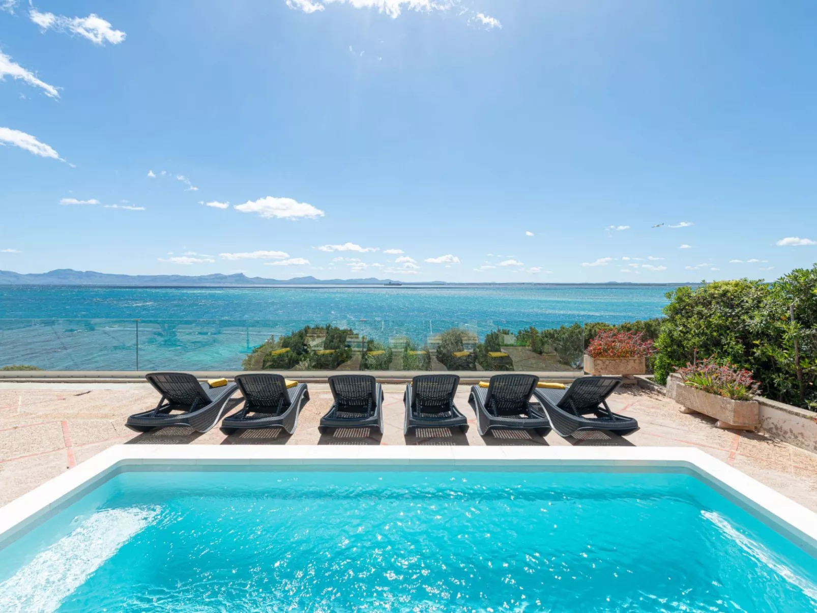 Verträumte Villa mit privatem Pool und Liegewiese - Image-tags.info