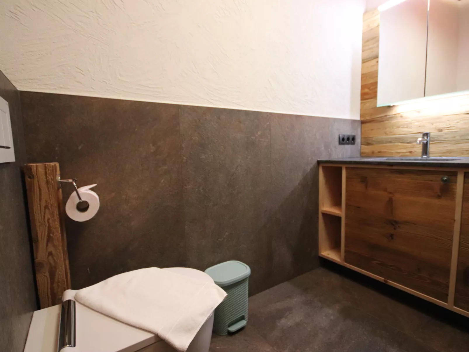 Chalet Ebenholz - Binnen