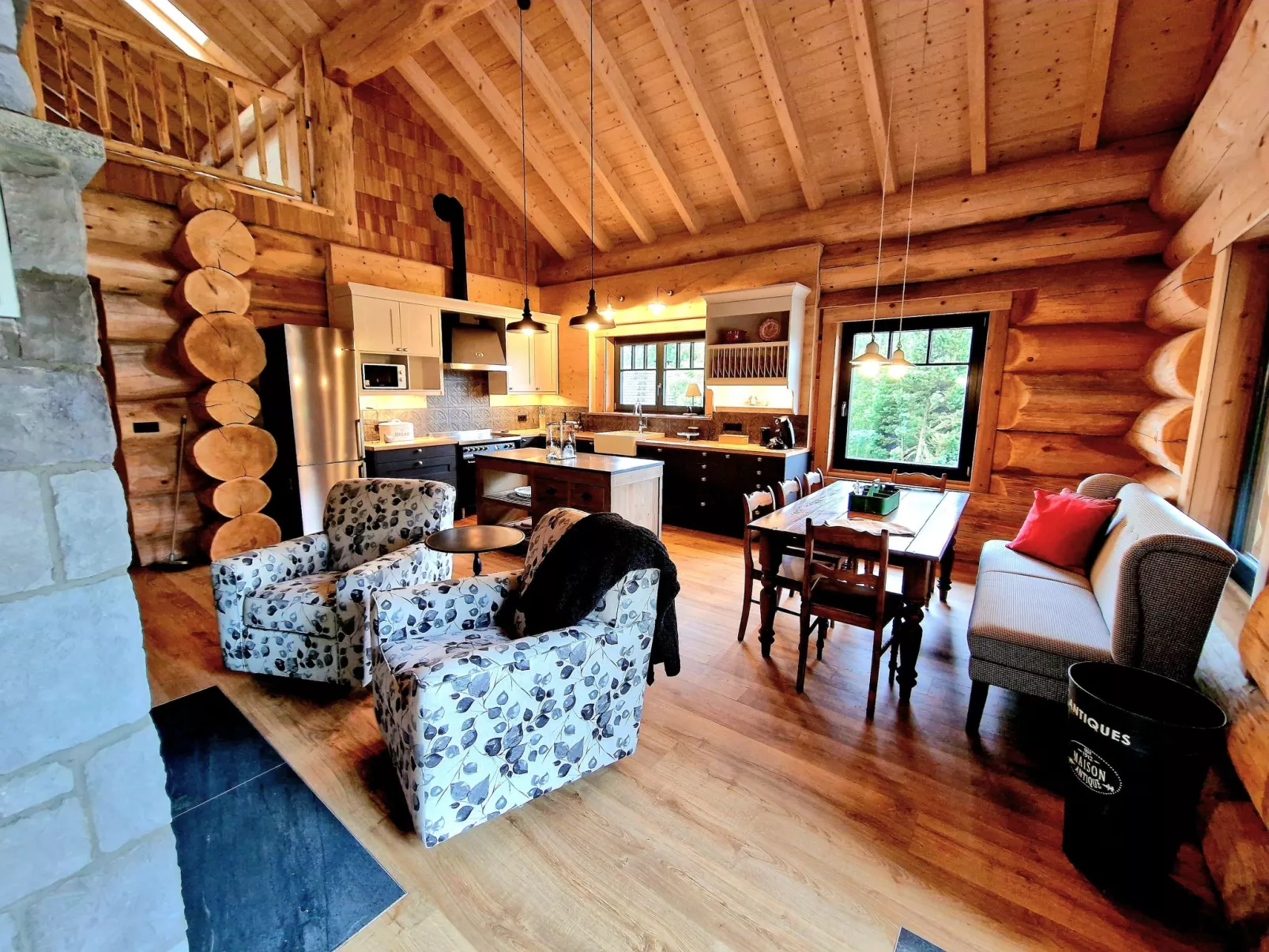 Luxus-Blockhausparadies Eveningwood im Spessart - Image-tags.info