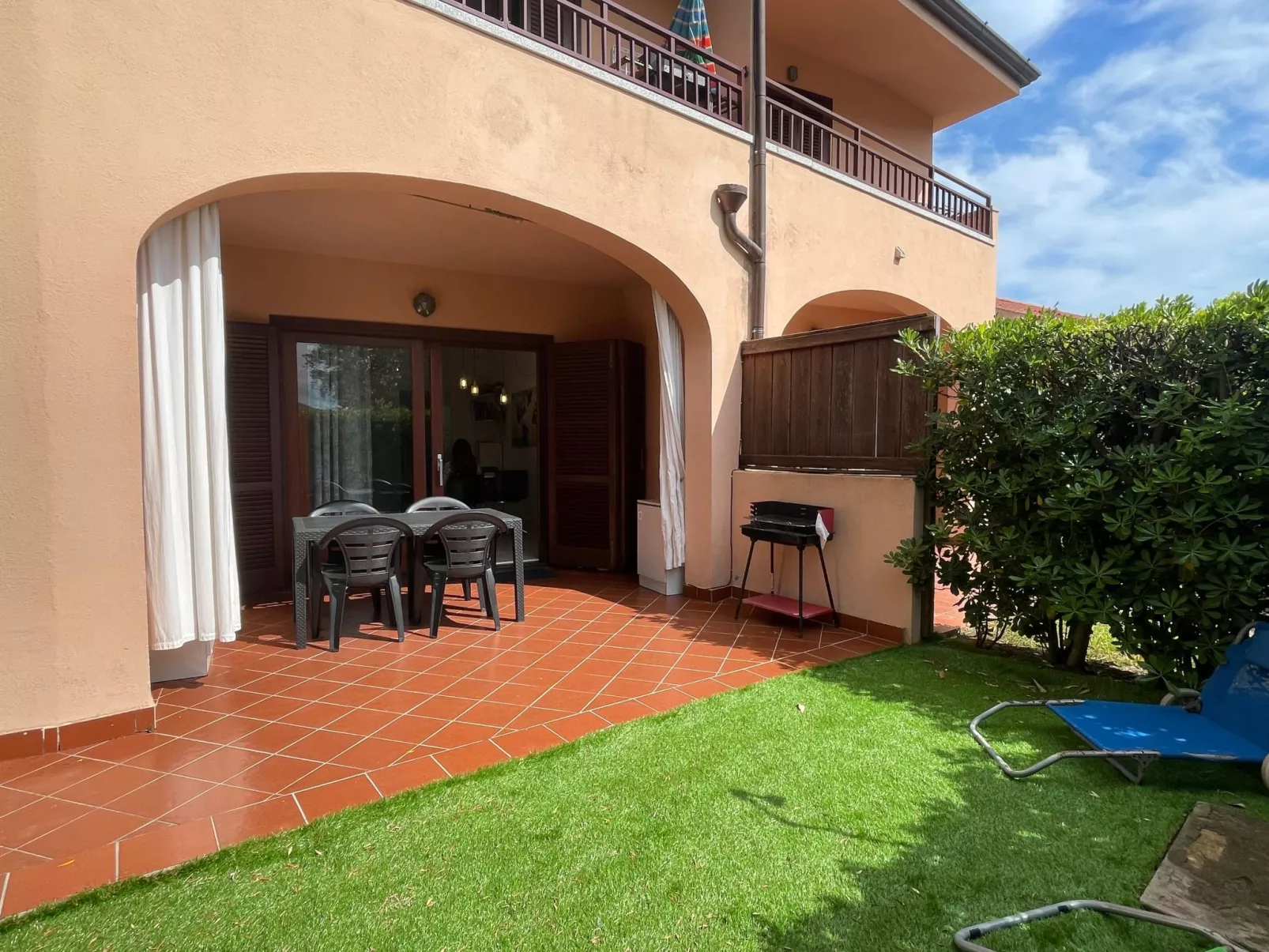 Wohnung "Alter Olivenbaum" mit Garten - Image-tags.info