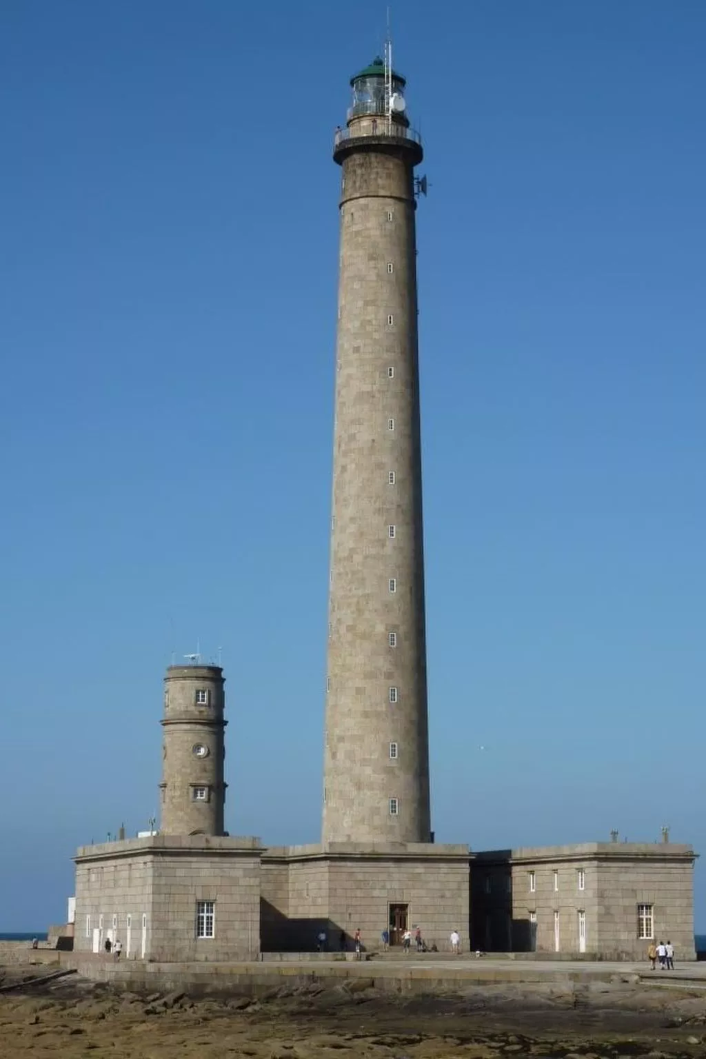 "Garence" mit eigener Terrasse-Buiten