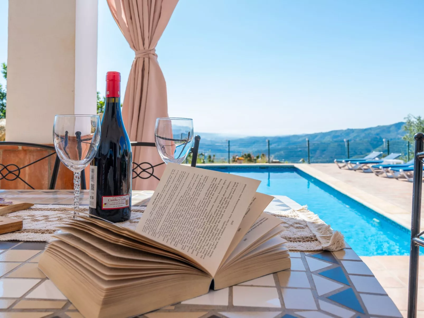 Villa Botin, beheizter Pool, AC, Meerblick - Image-tags.info