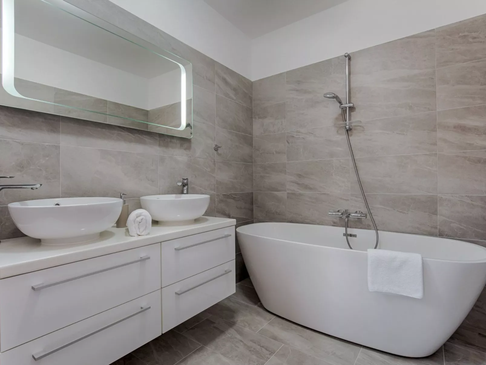 Haus in Pinezići mit privatem Pool - Image-tags.info