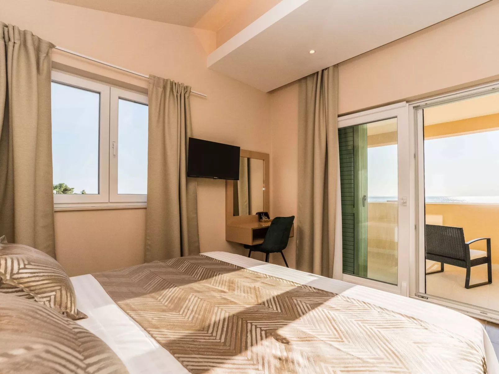 Villa "Mar" am Strand mit beheiztem Pool, Jacuzzi - Image-tags.info