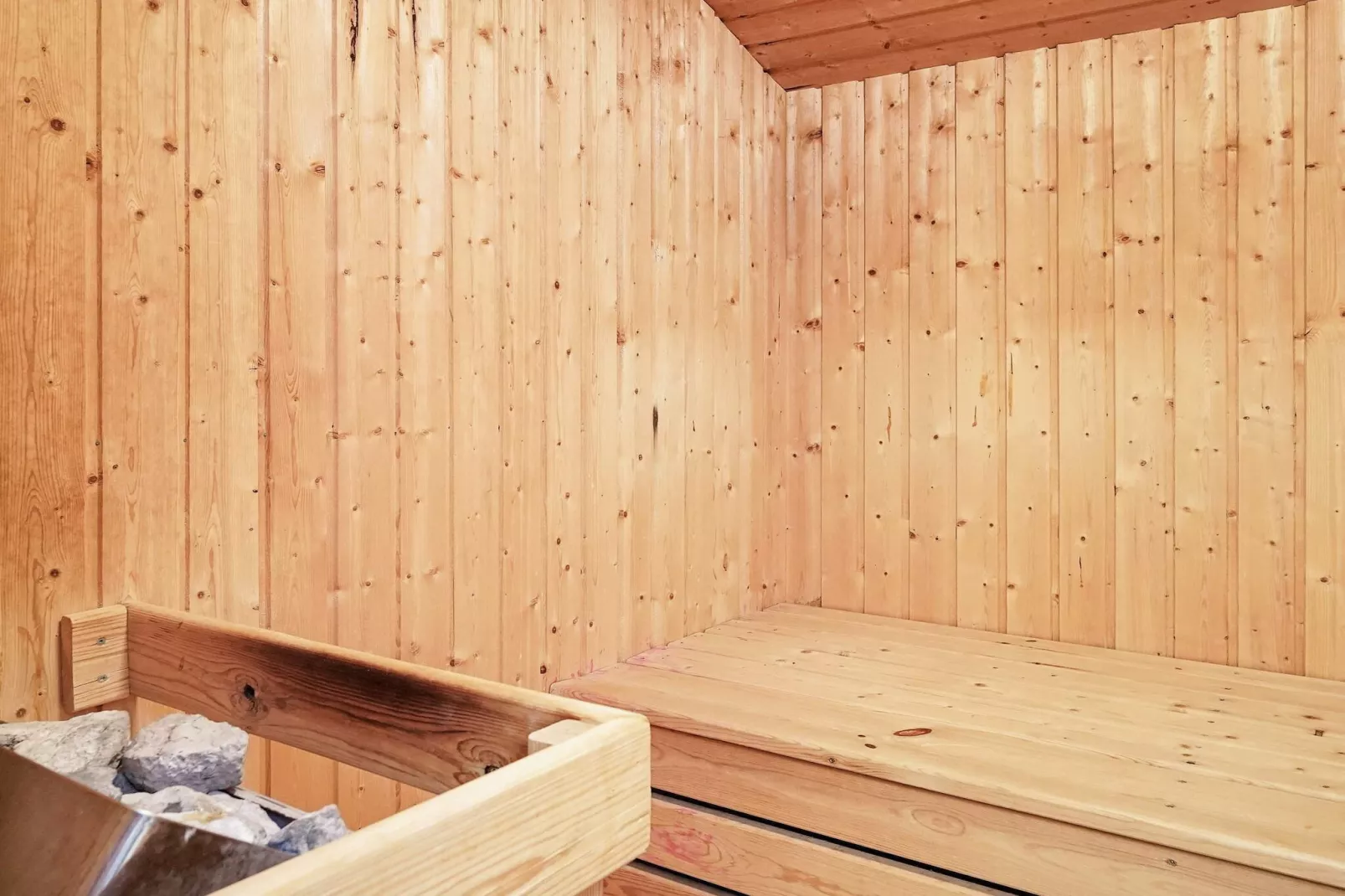 8 persoons vakantie huis in Nexø-Sauna