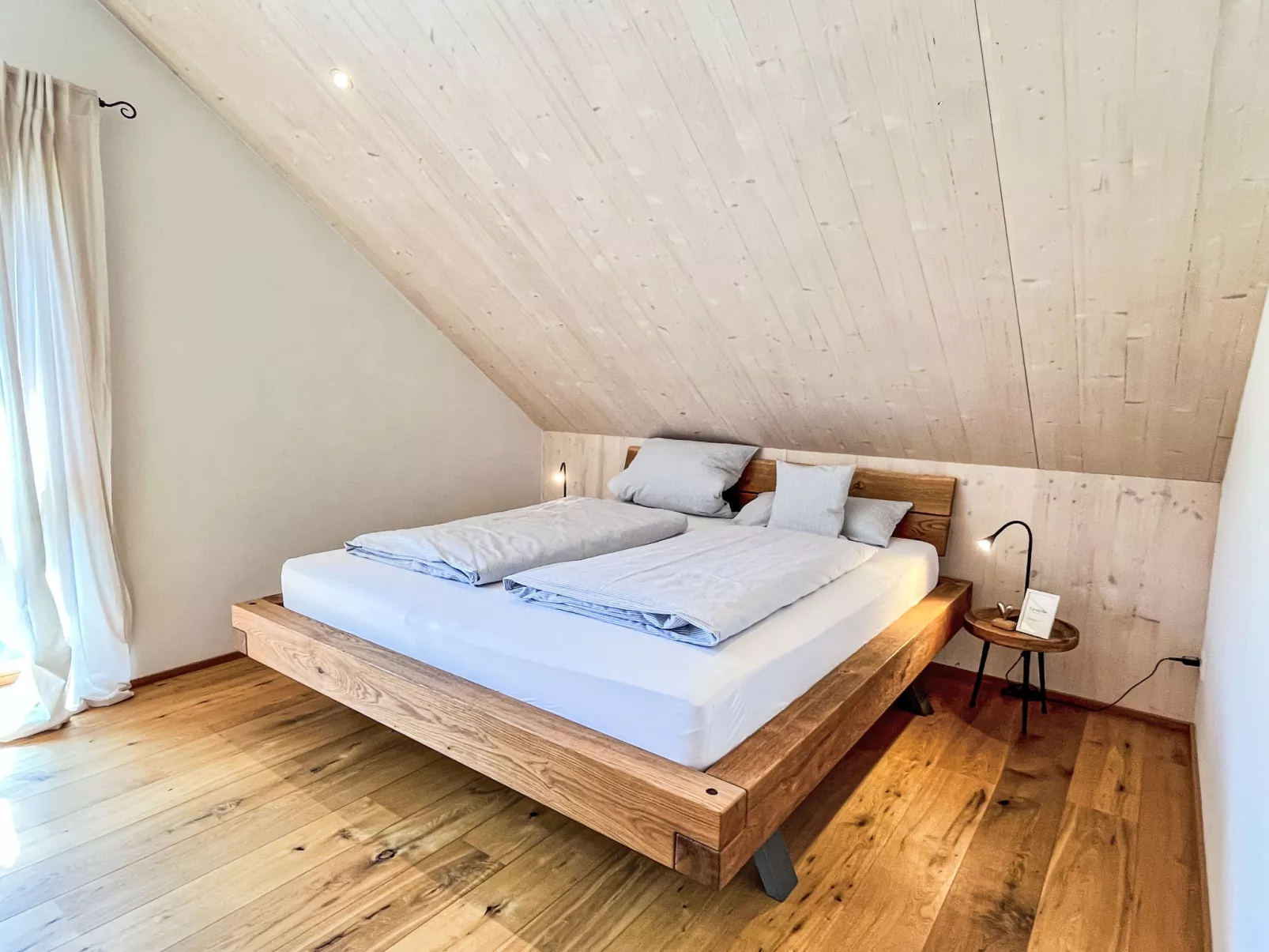 Kinast (HFT202) - Binnen