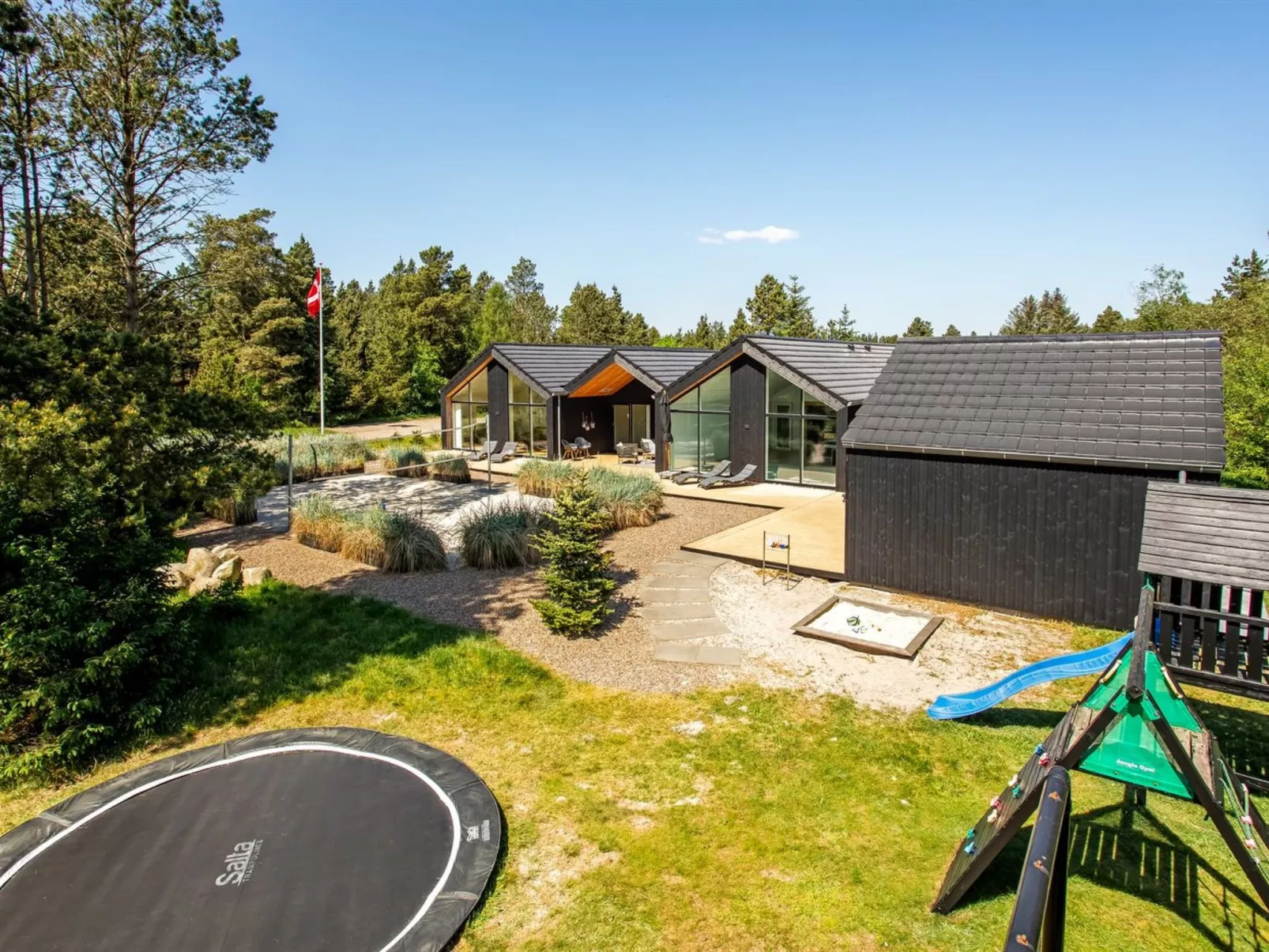 "Menja" - 1.4km from the sea - Buiten