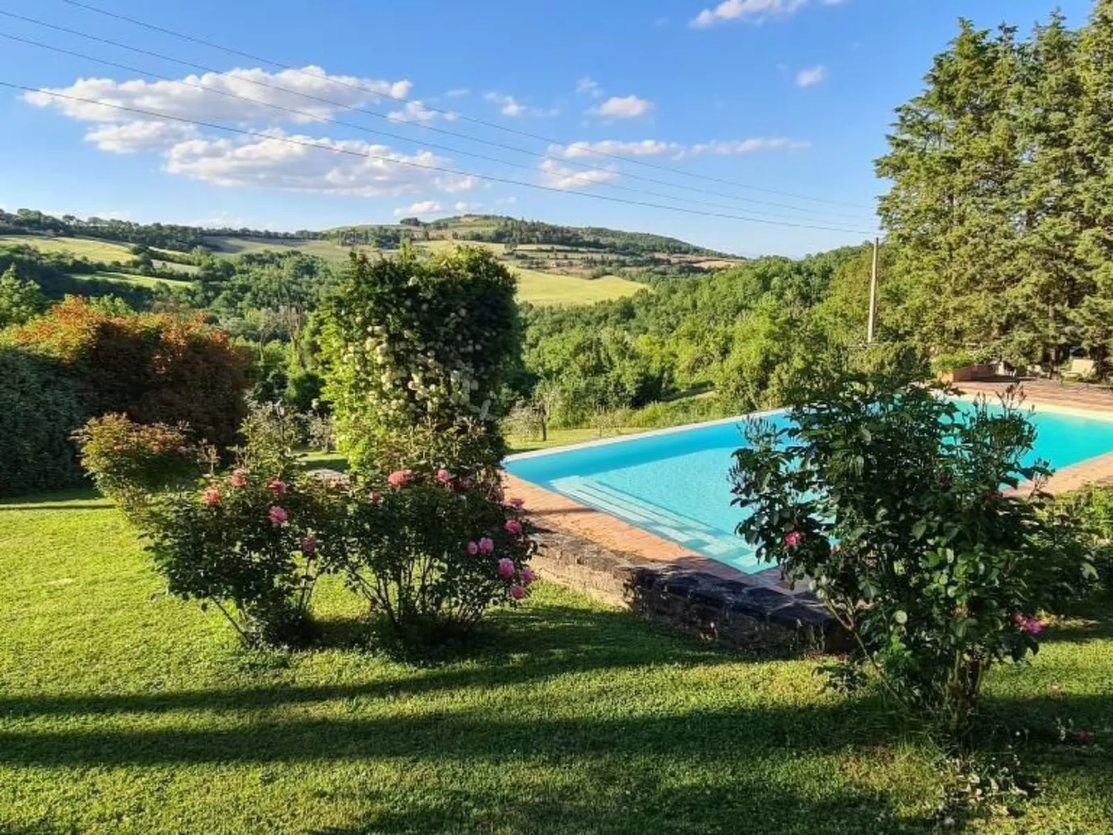 Altes Haus in Rotecastello mit großem Pool - Image-tags.info