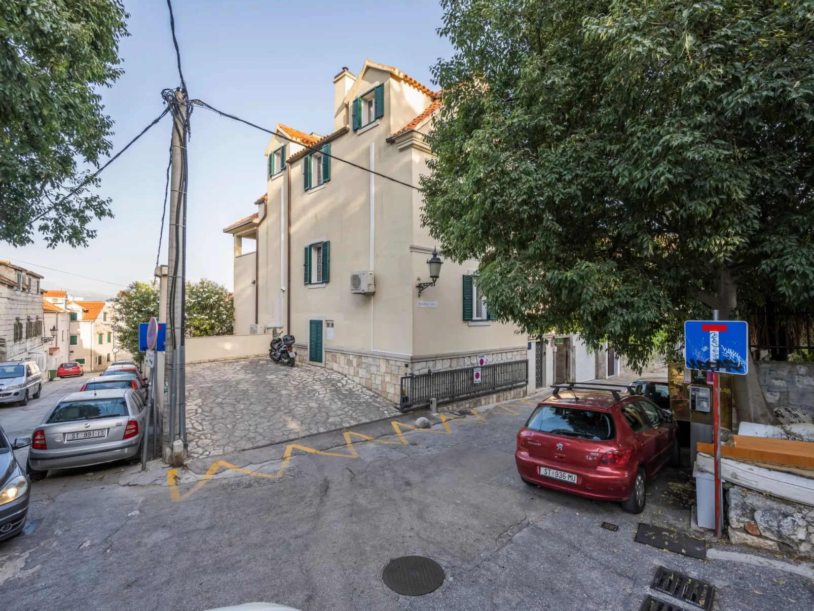 Villa Anna Varos - Image-tags.info