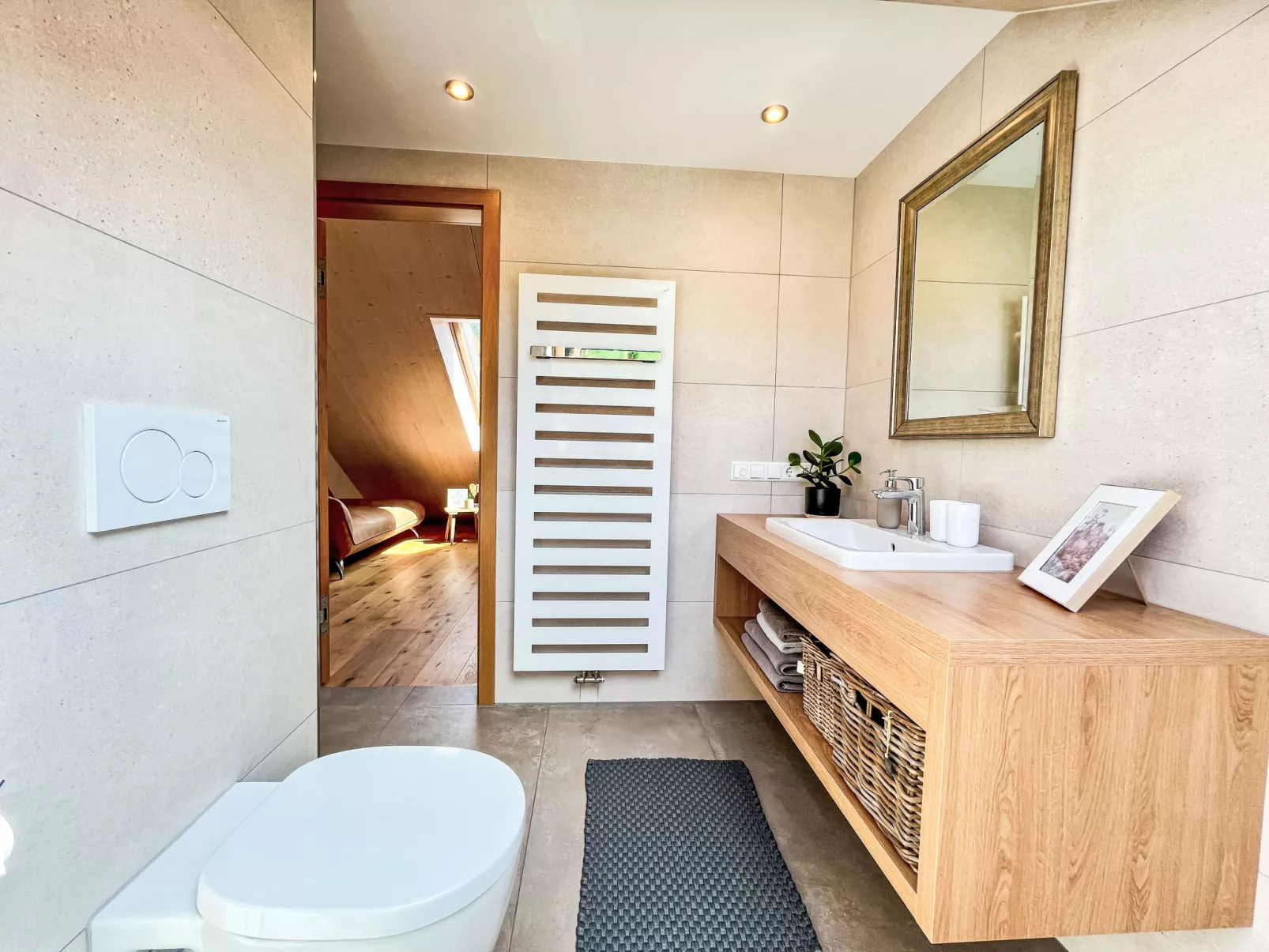 Kinast (HFT202) - Binnen