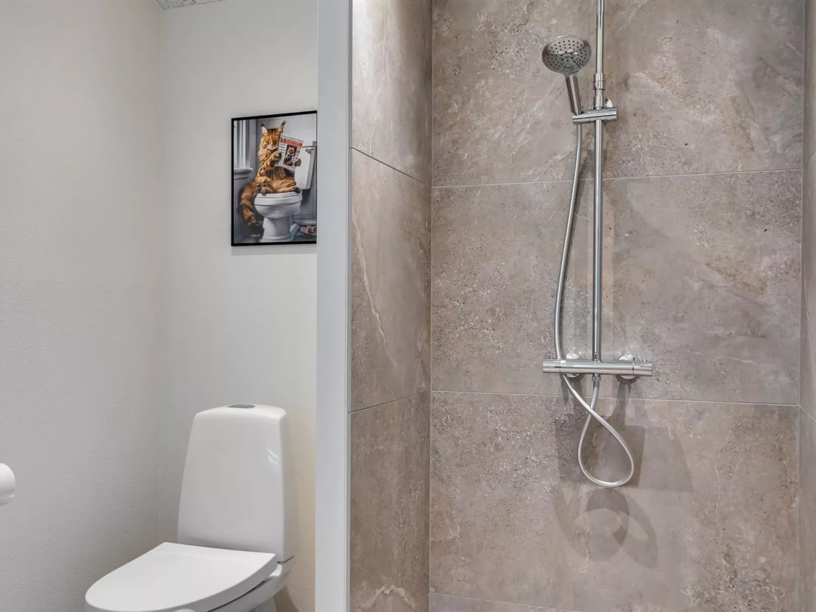 "Catalina" - 30m from the sea - Binnen