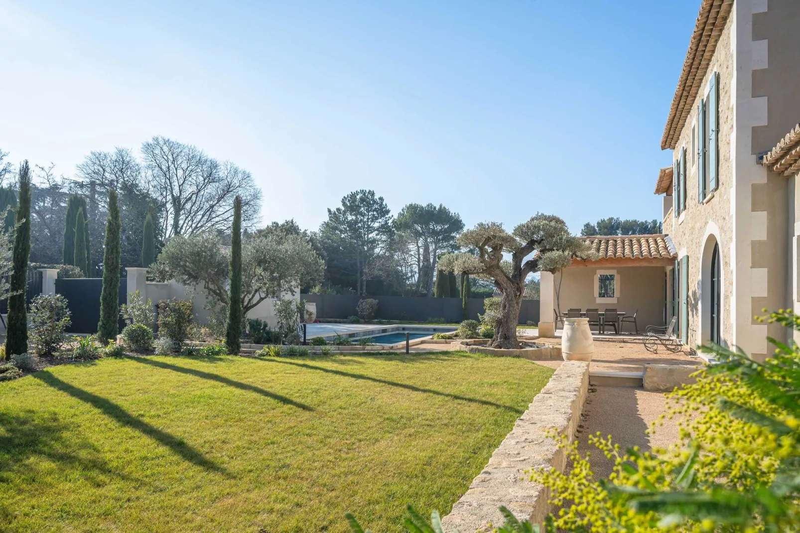 Villa Lou Pantaï  Élégance et Confort au Cœur de Saint-Rémy-de-Provence-Tuinen zomer