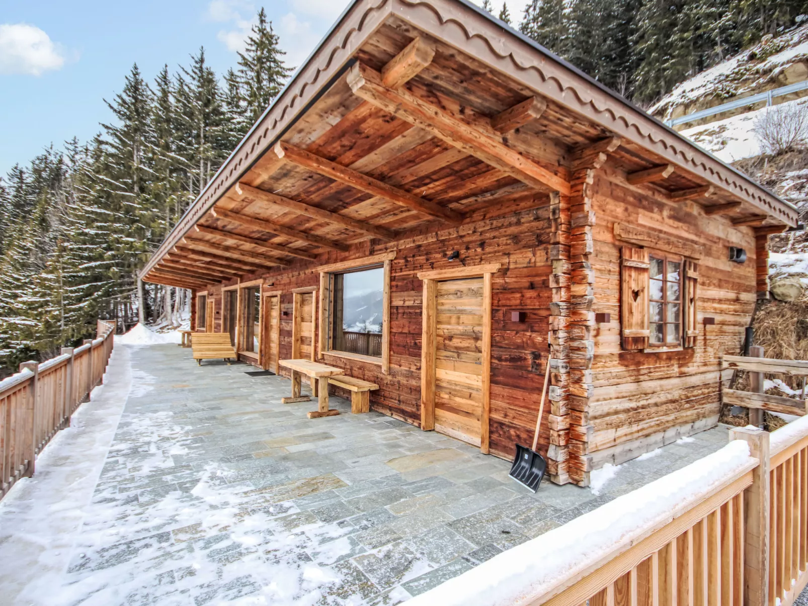 Chalet Ebenholz - Buiten