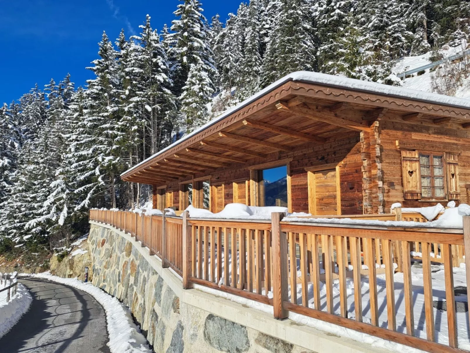 Chalet Ebenholz - Buiten