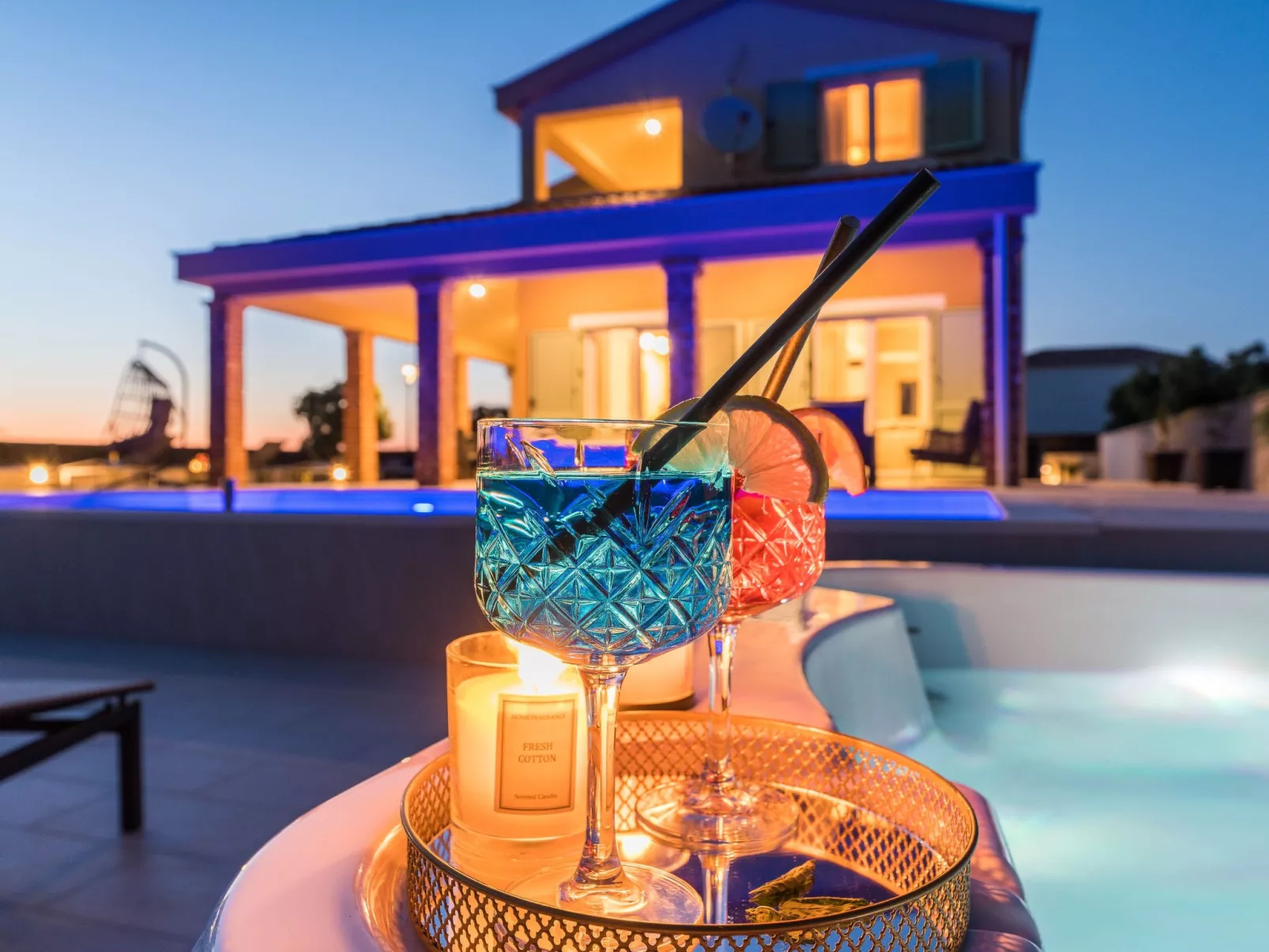 Villa "Mar" am Strand mit beheiztem Pool, Jacuzzi - Image-tags.info