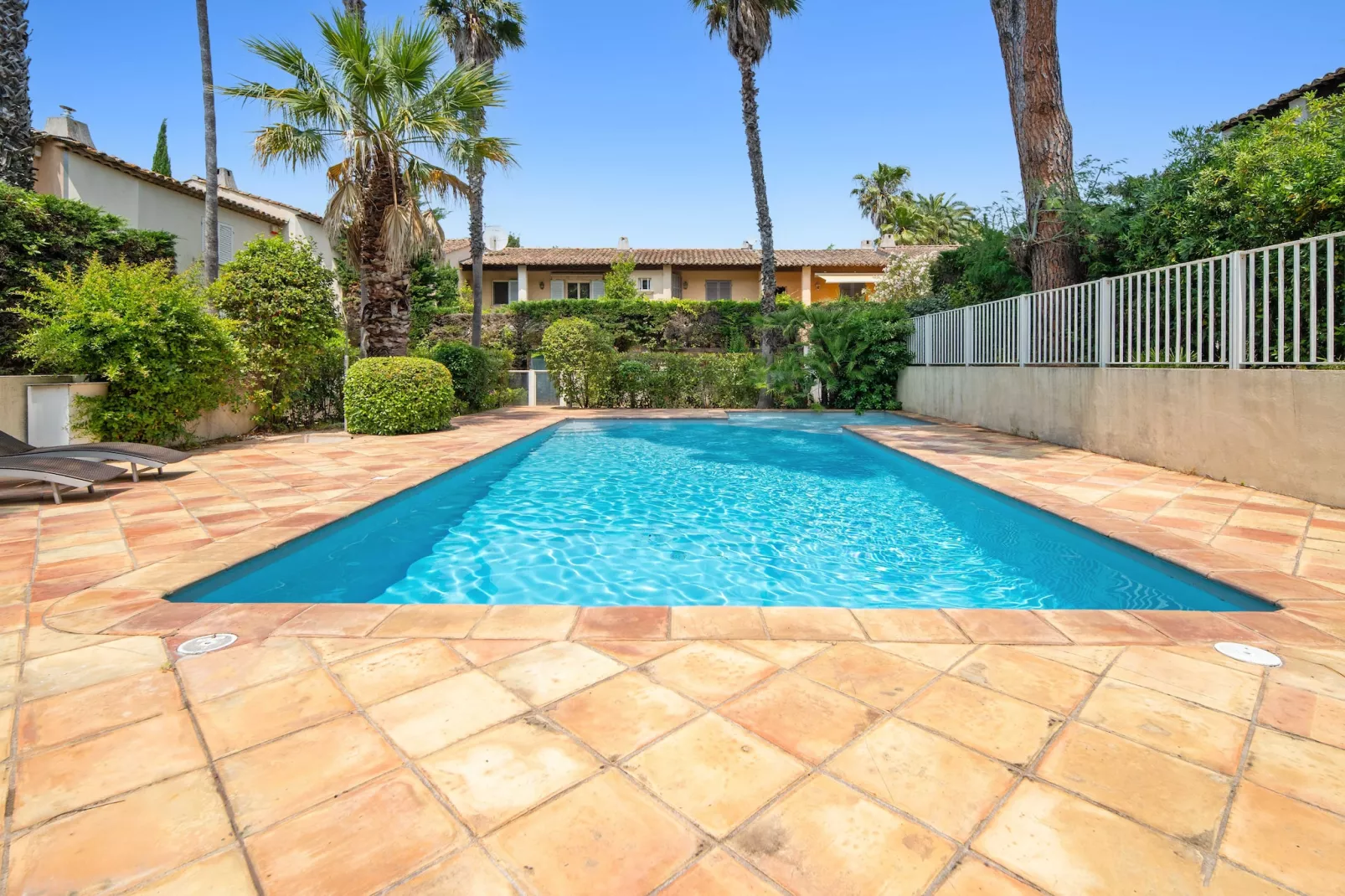 EM-19-TAMARIS - Niet-getagd