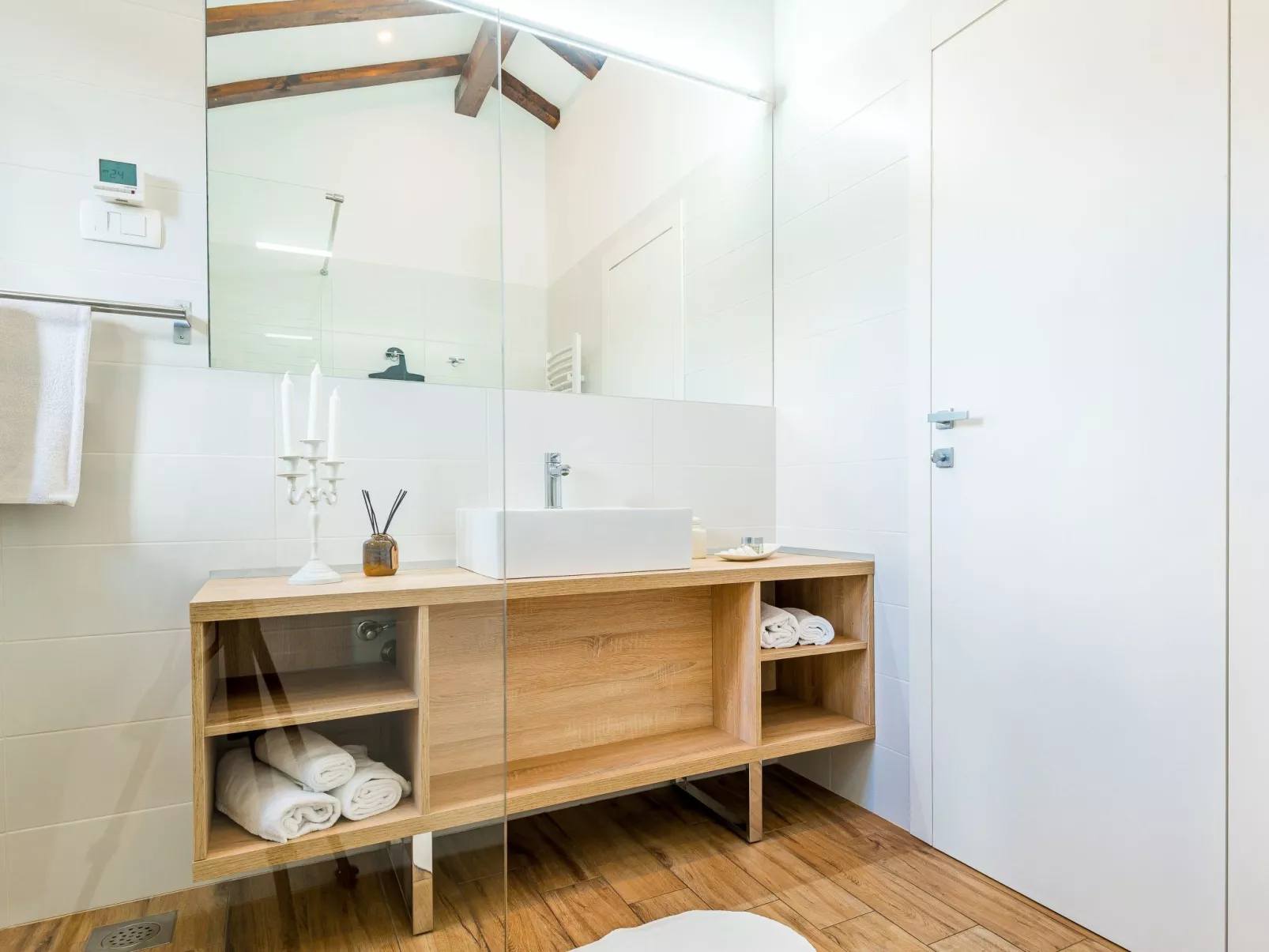 Villa Sunrise - Binnen