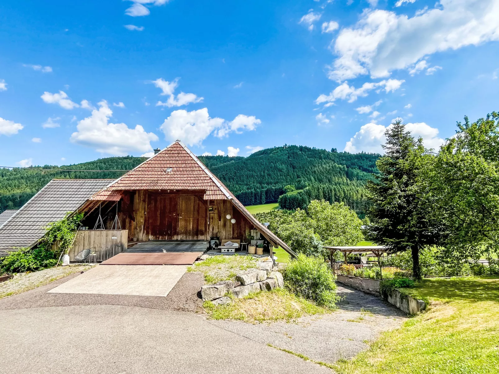 Kinast (HFT201) - Buiten