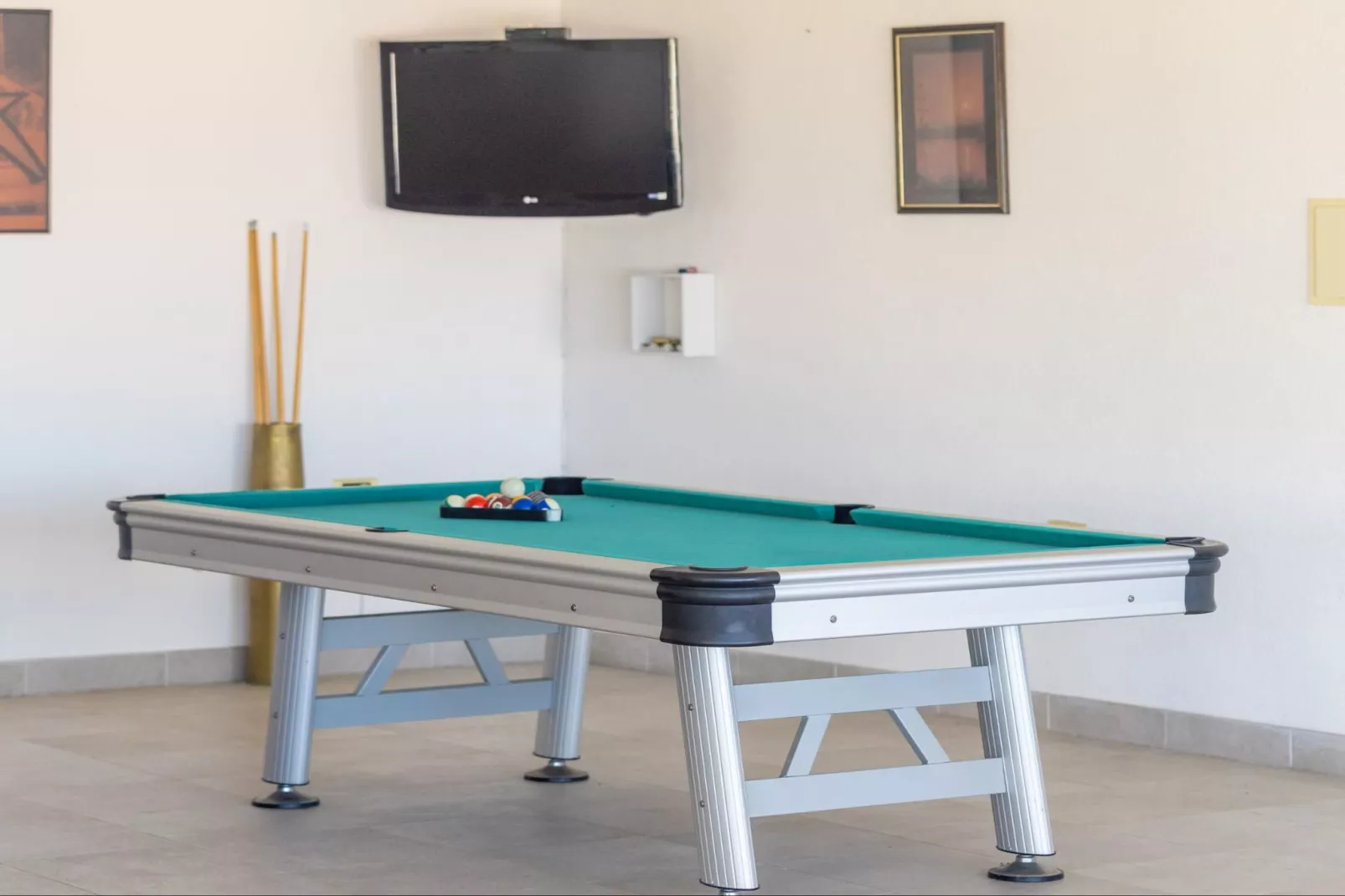 Villa Blanka - Six Bedroom Villa with Swimming Pool and Sea View-Faciliteiten